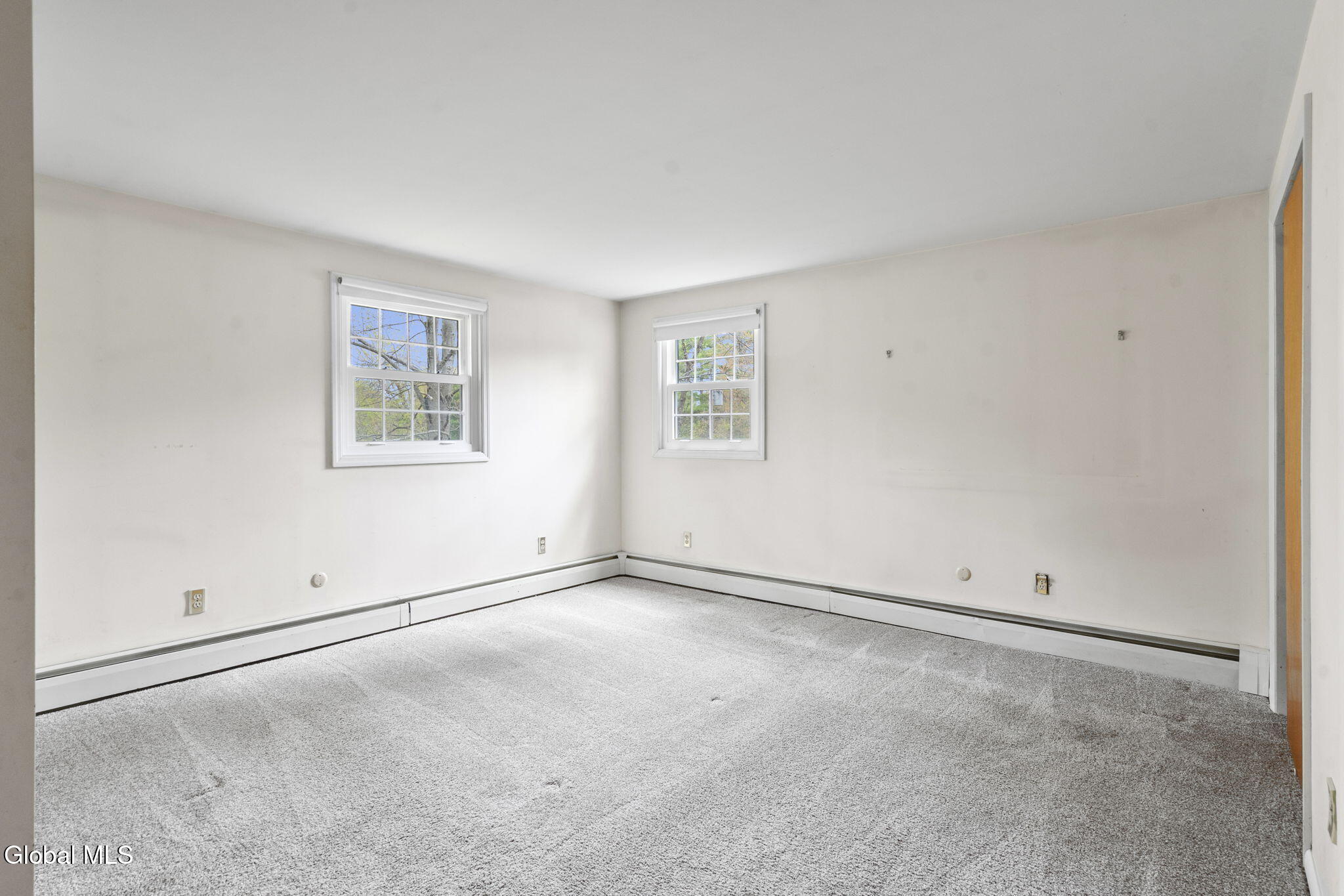 19 Glenwood Drive