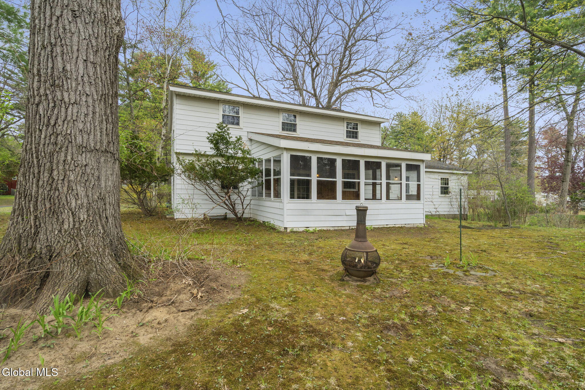 19 Glenwood Drive