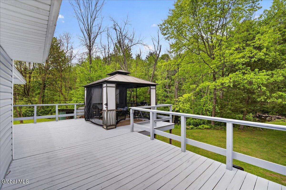 5671 Parkis Mills Road