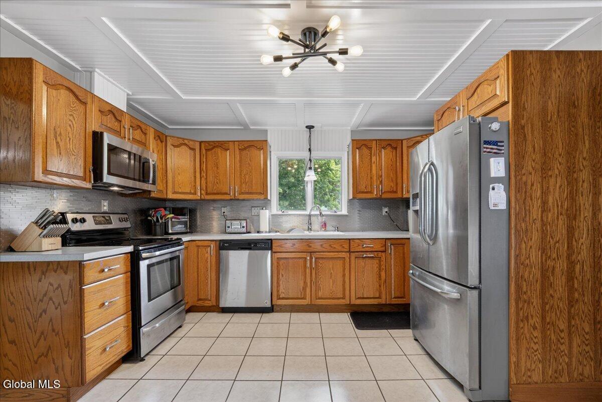 5671 Parkis Mills Road