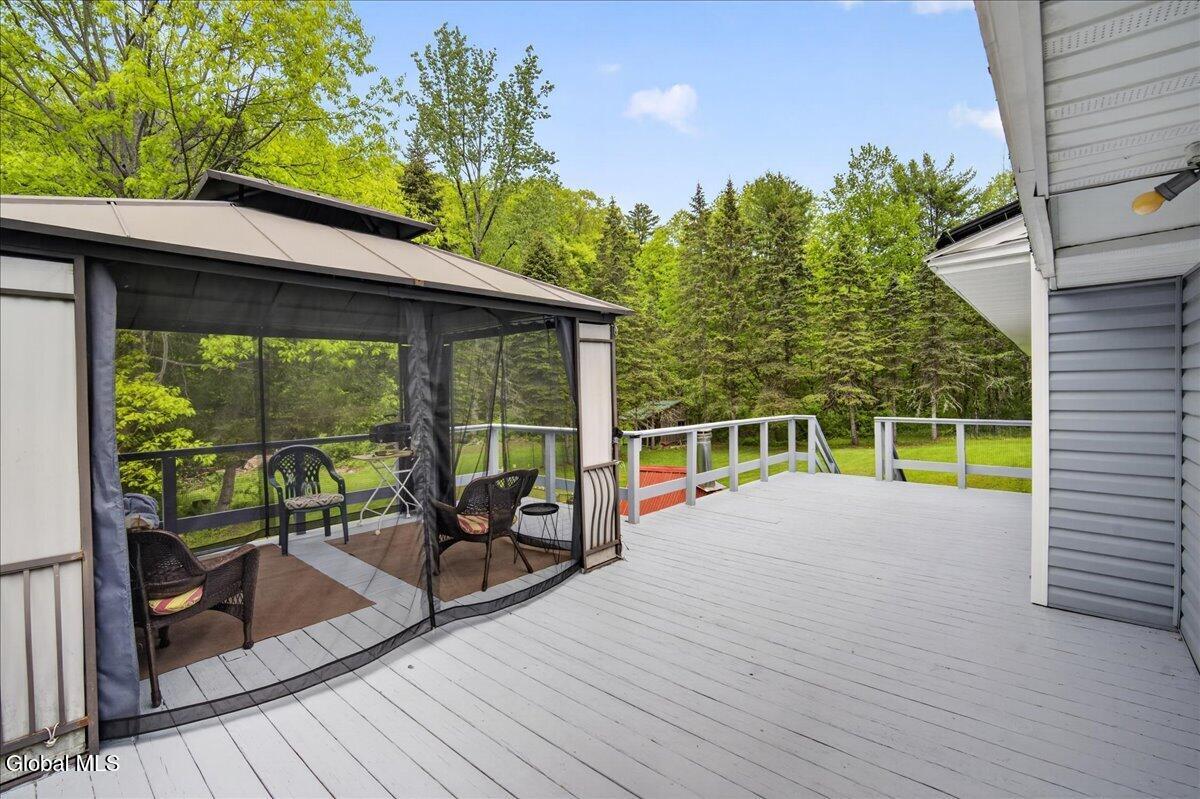 5671 Parkis Mills Road