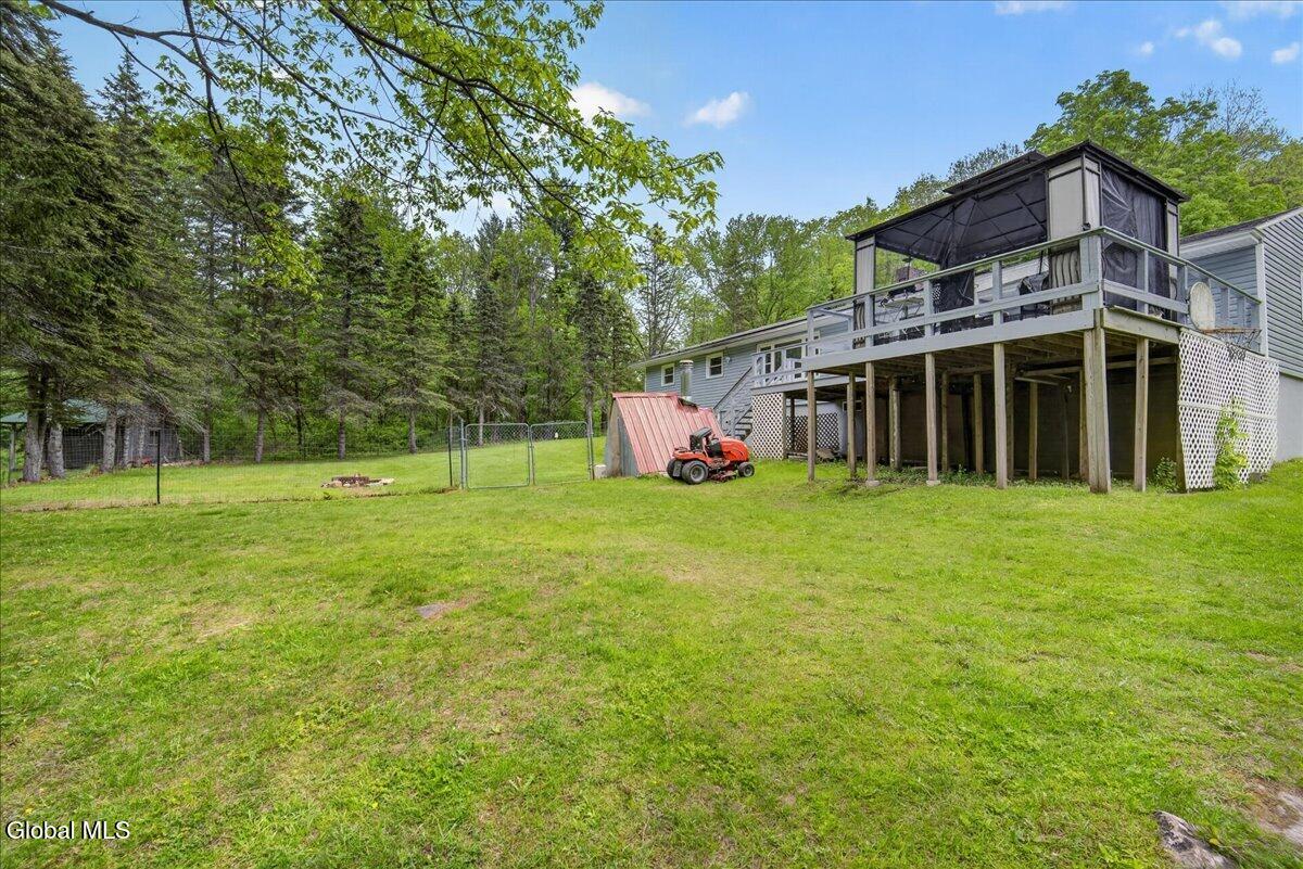5671 Parkis Mills Road