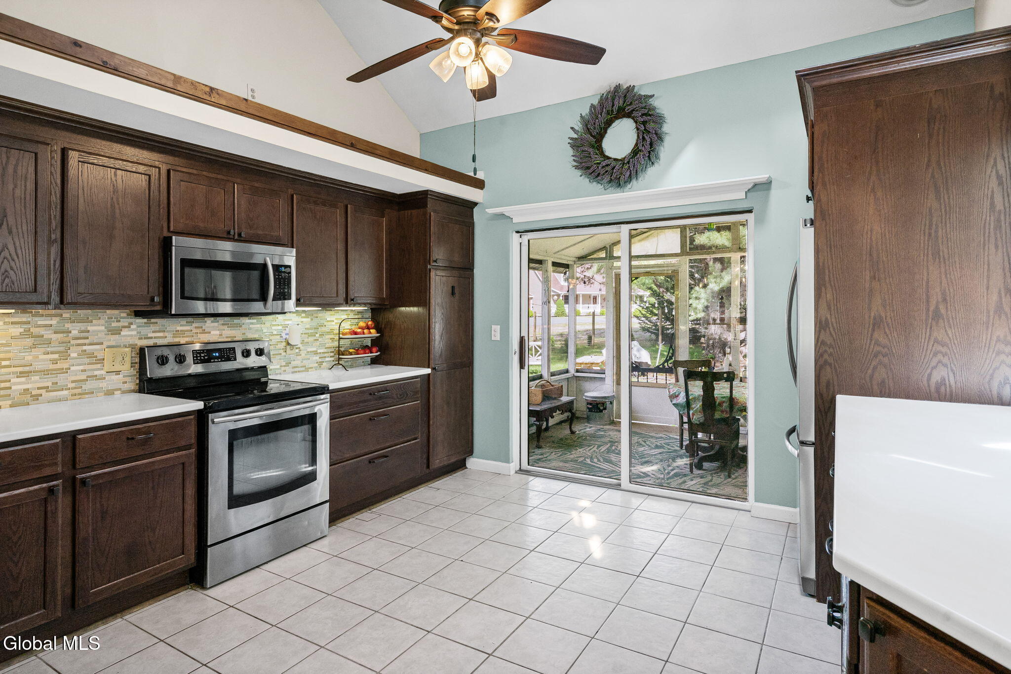 1212 Goode Road
