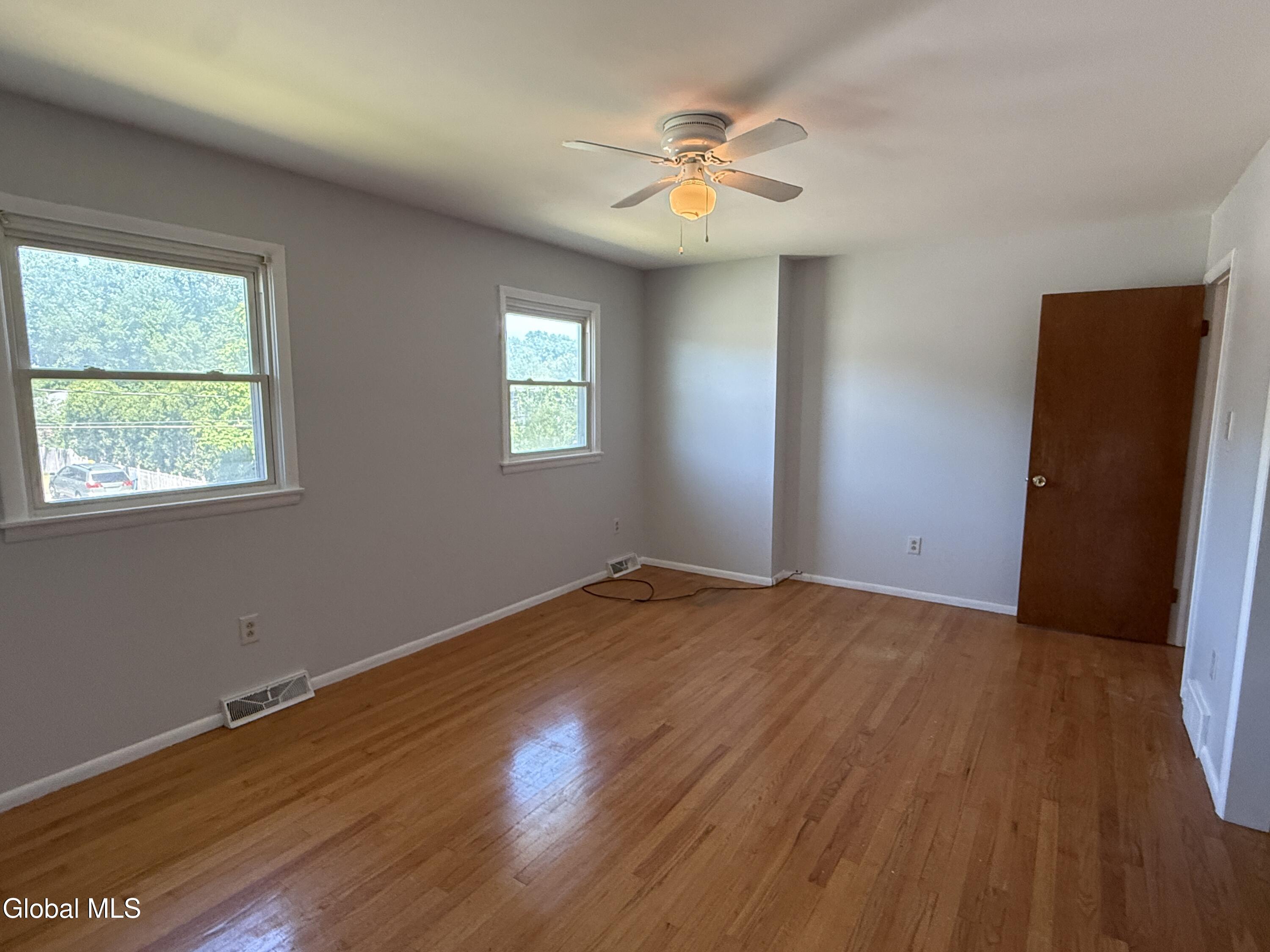 5B Van Dyke Road