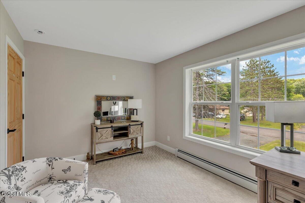 5 Lake Hills Road