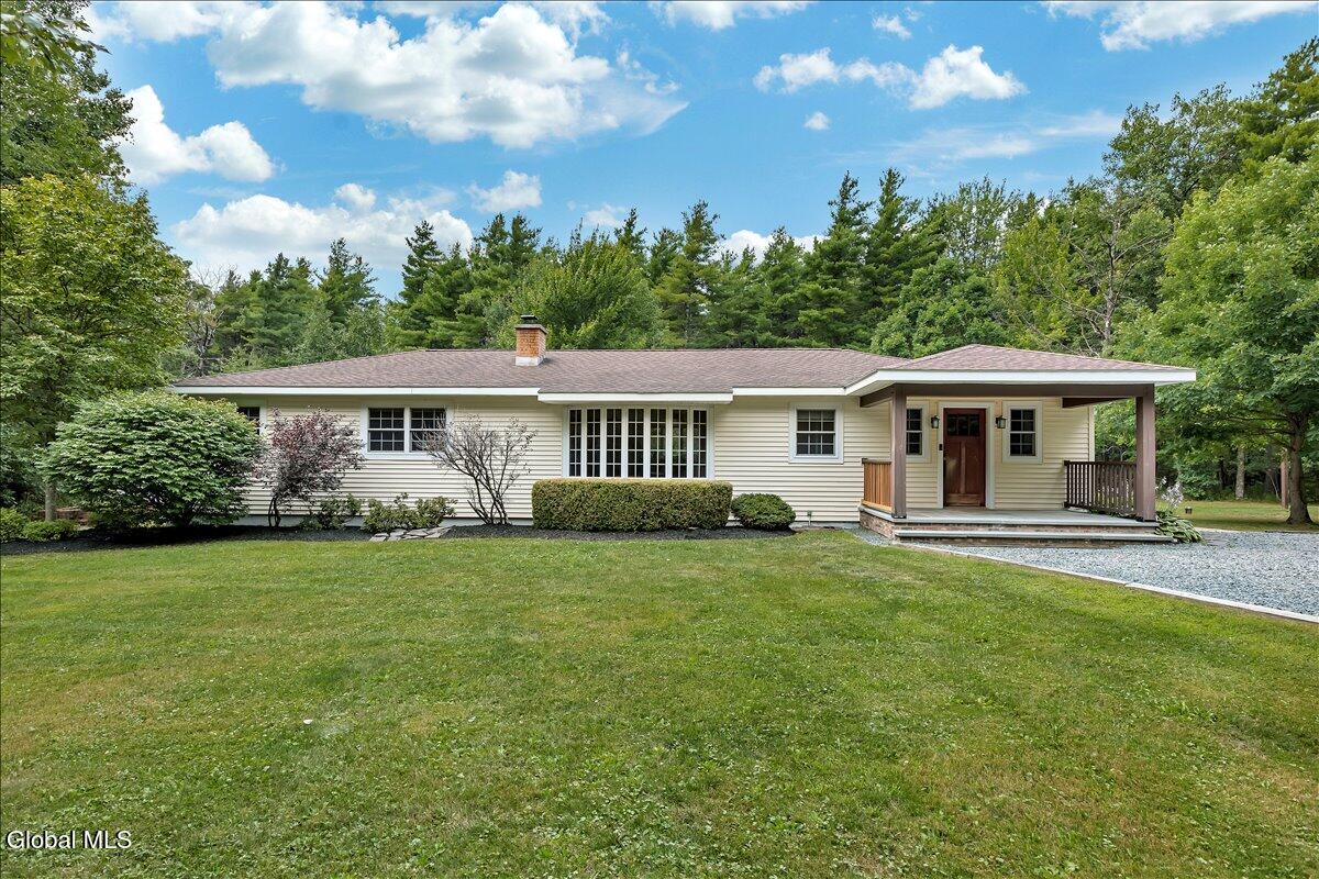 54 Cold Springs Road