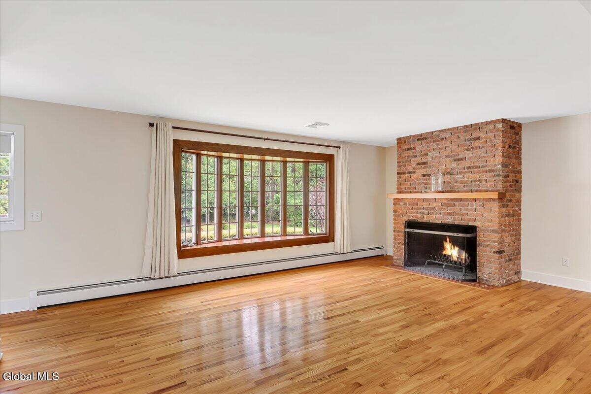 54 Cold Springs Road