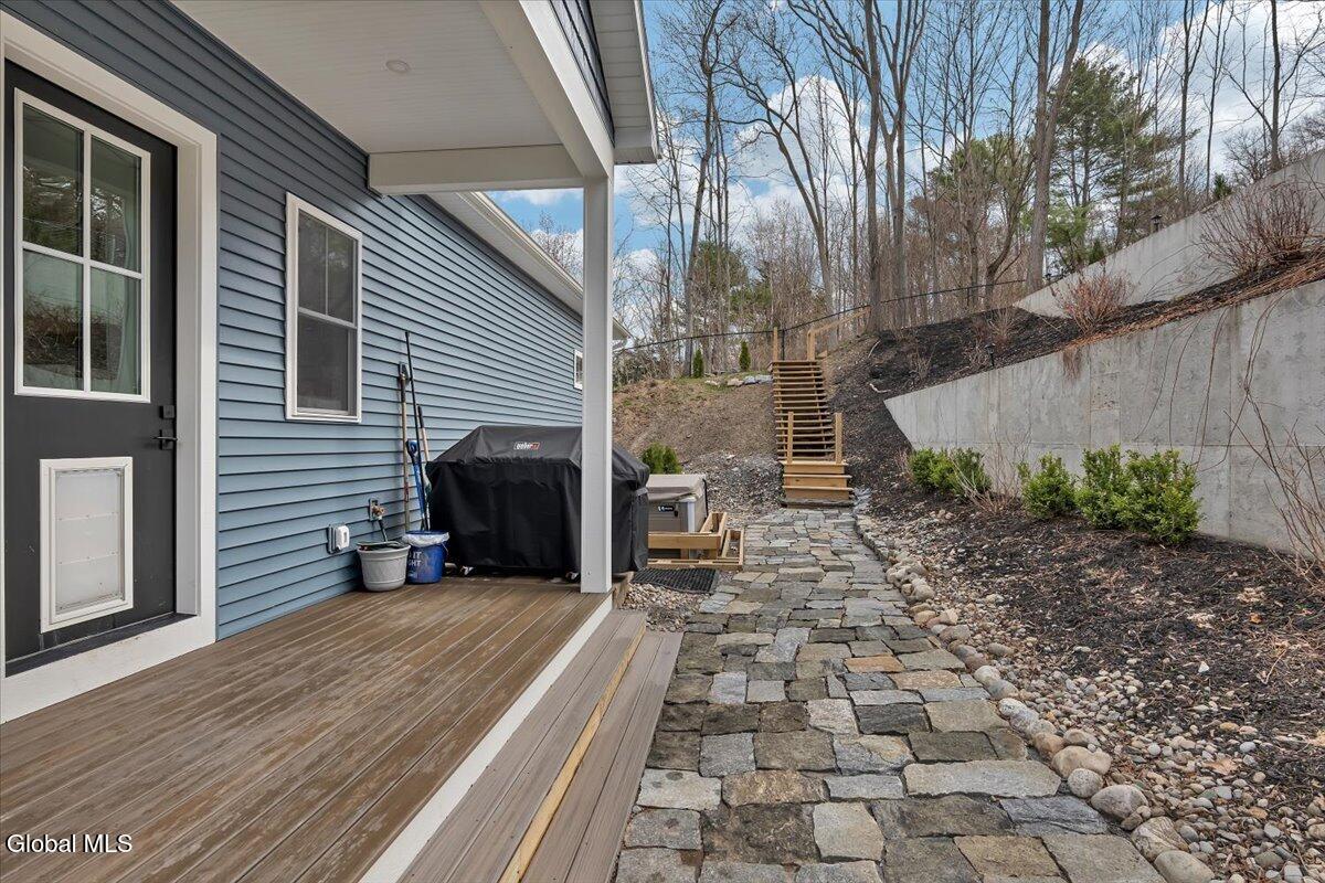 91 Rodgers Lane