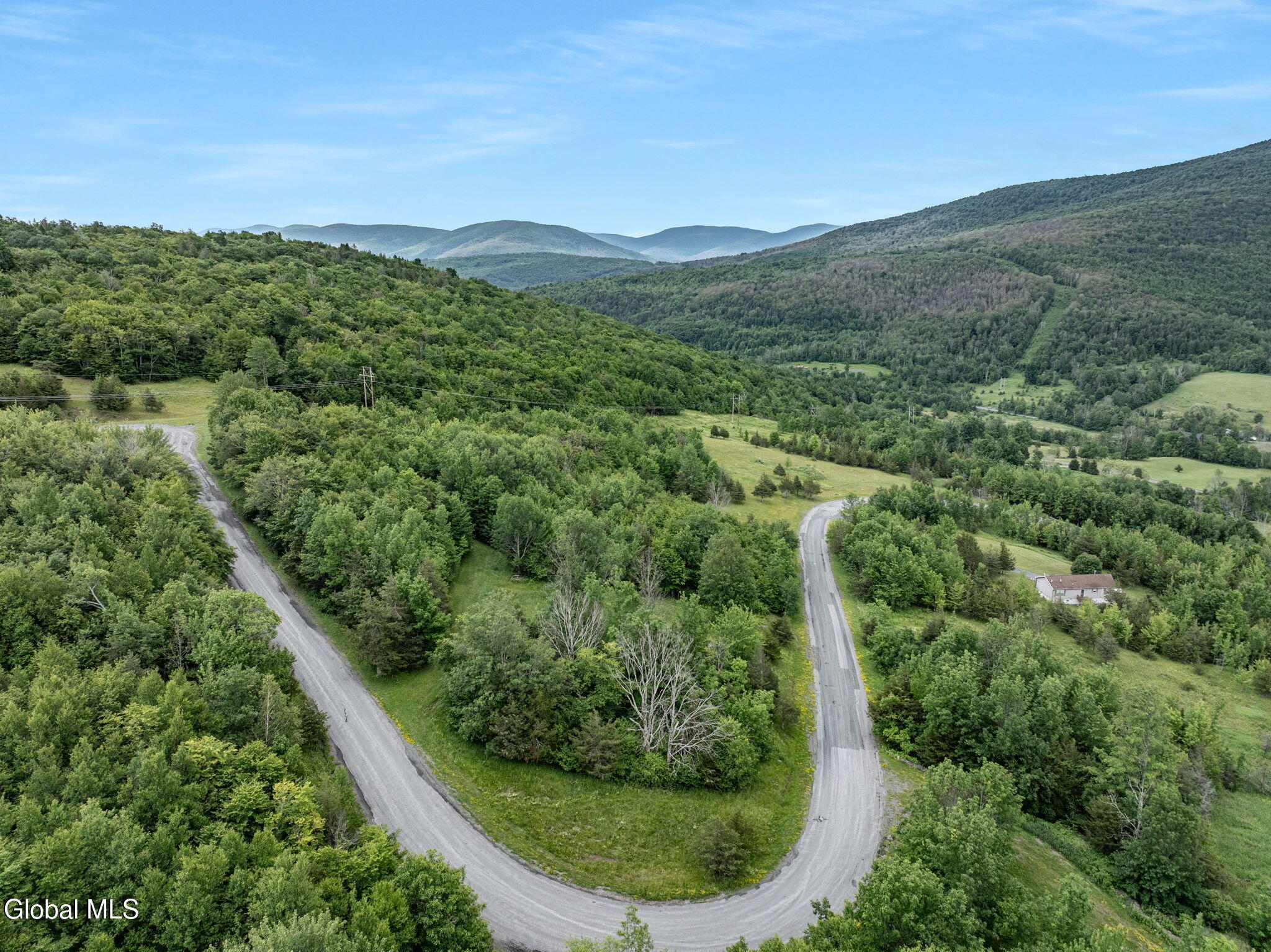 L40 Overlook Drive