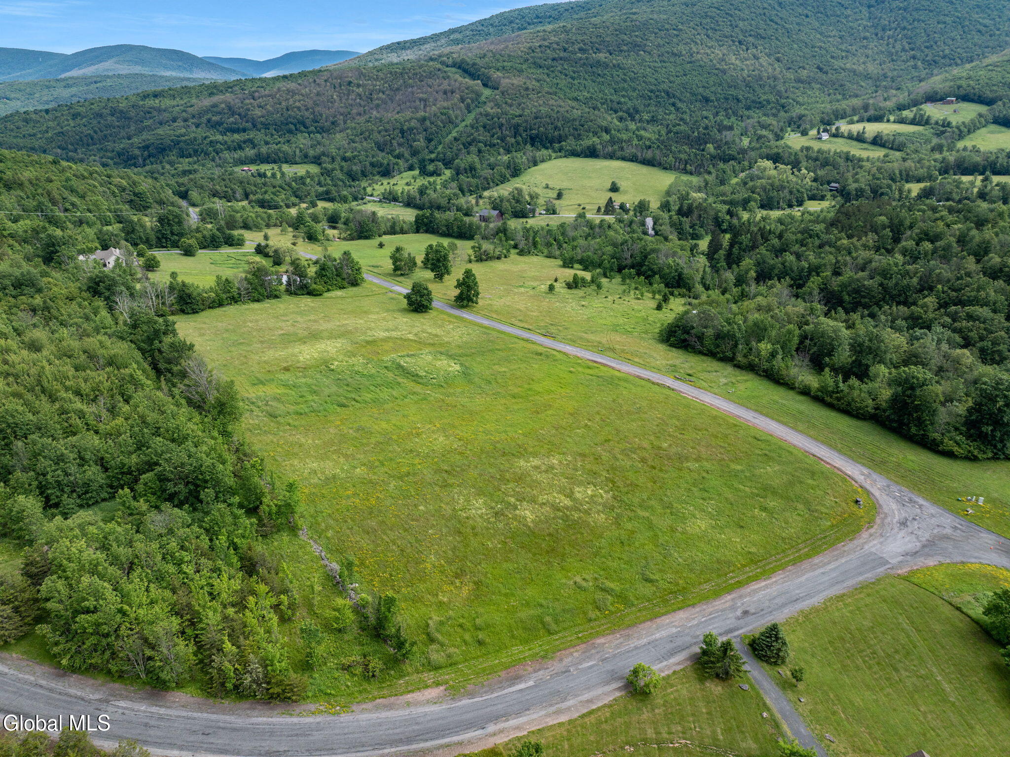 L35 Overlook Drive