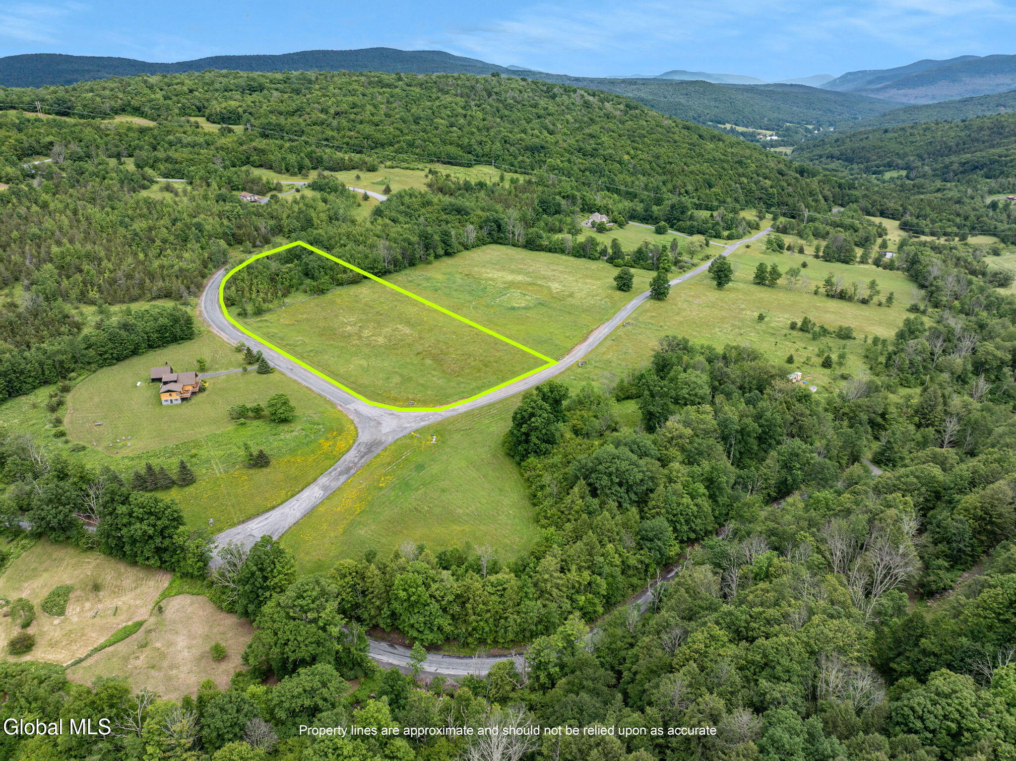L10 Overlook Drive