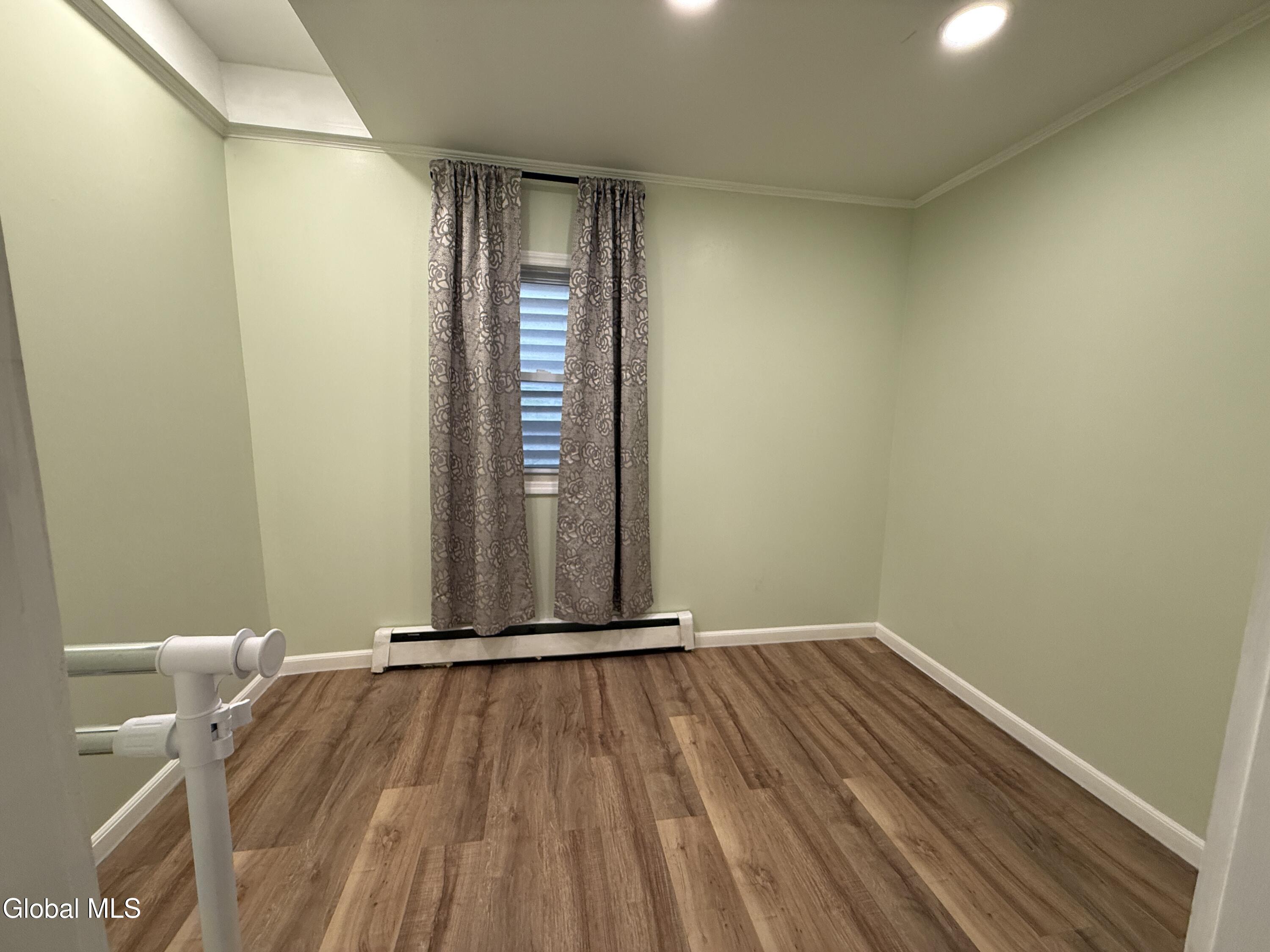 403 2nd Street, 1