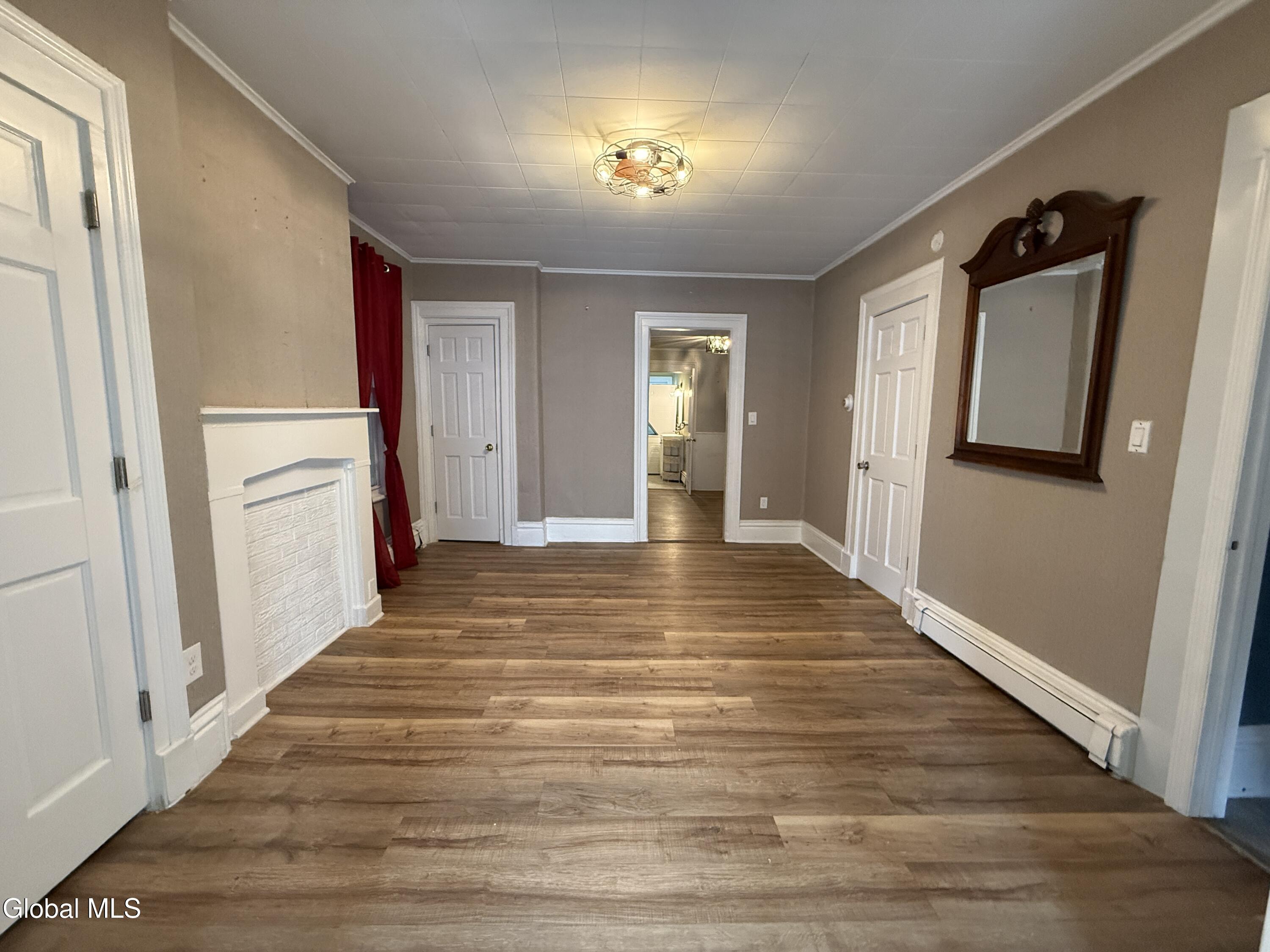 403 2nd Street, 1