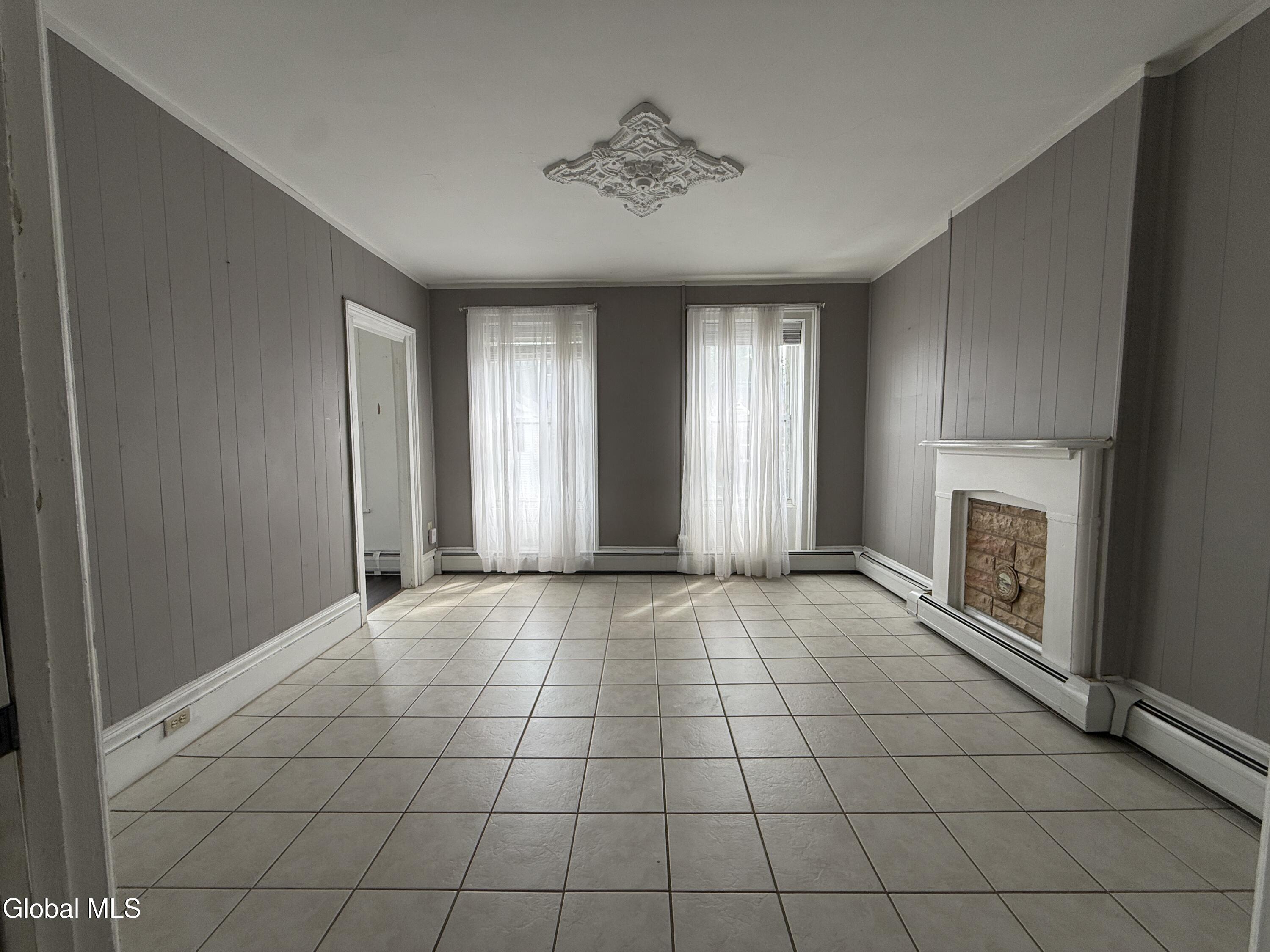 403 2nd Street, 2