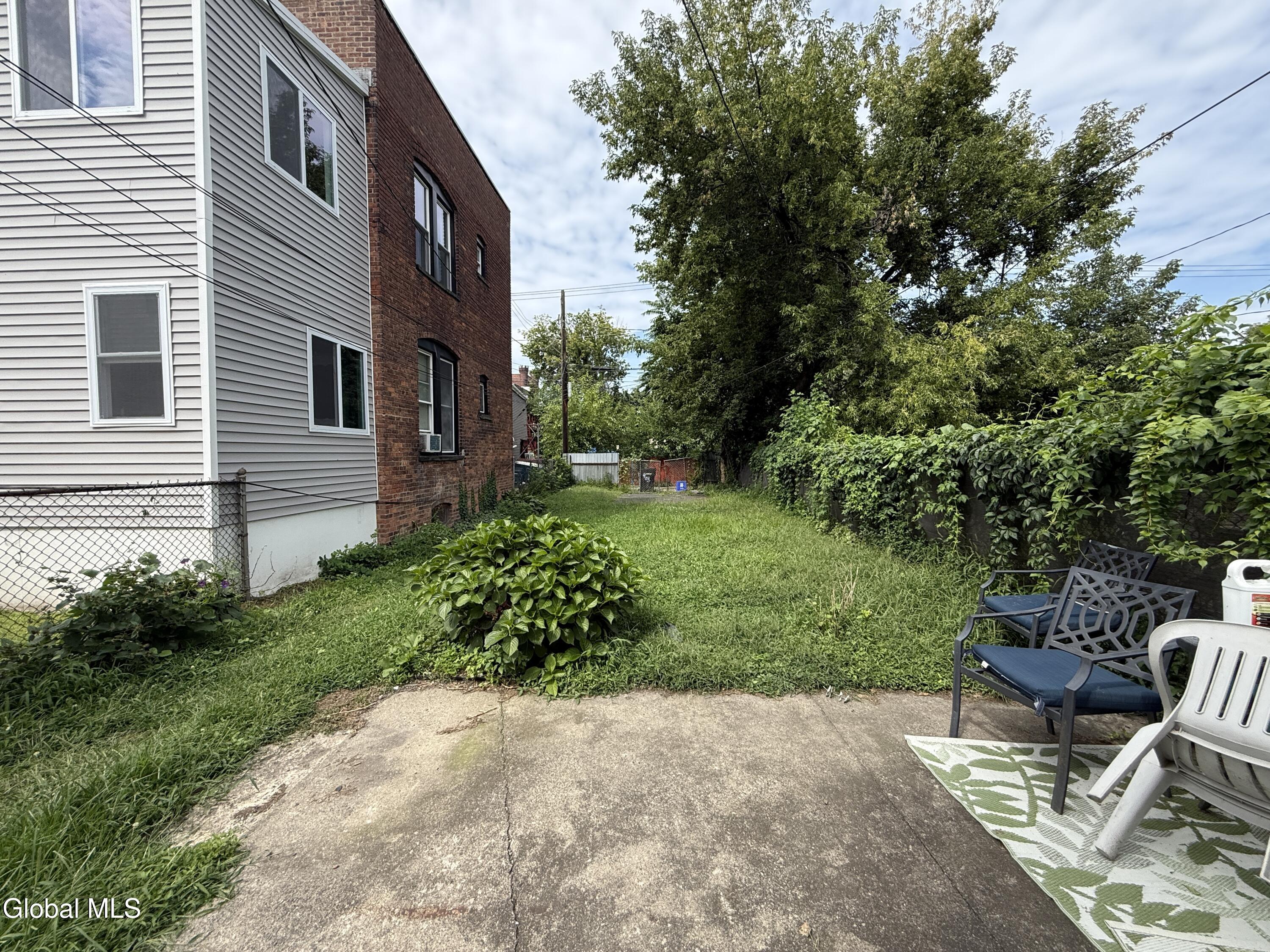 403 2nd Street, 2