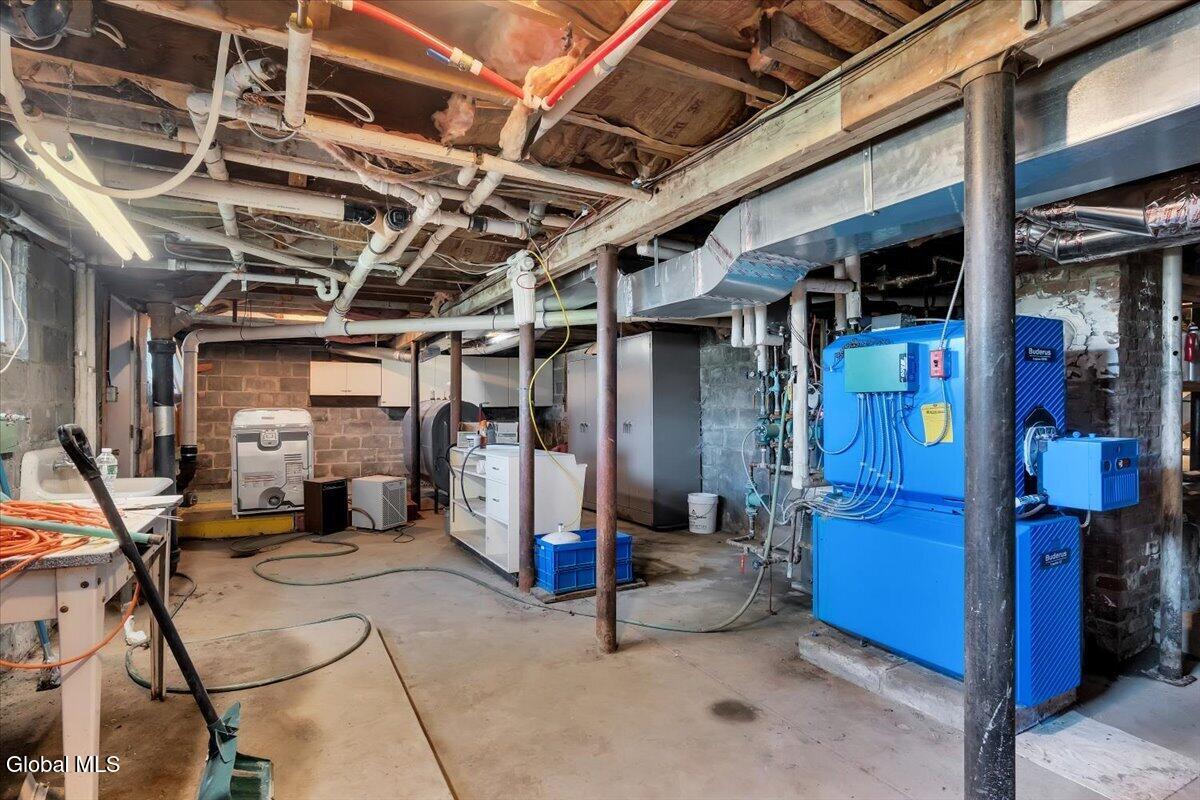 3405 Rynex Corners Road