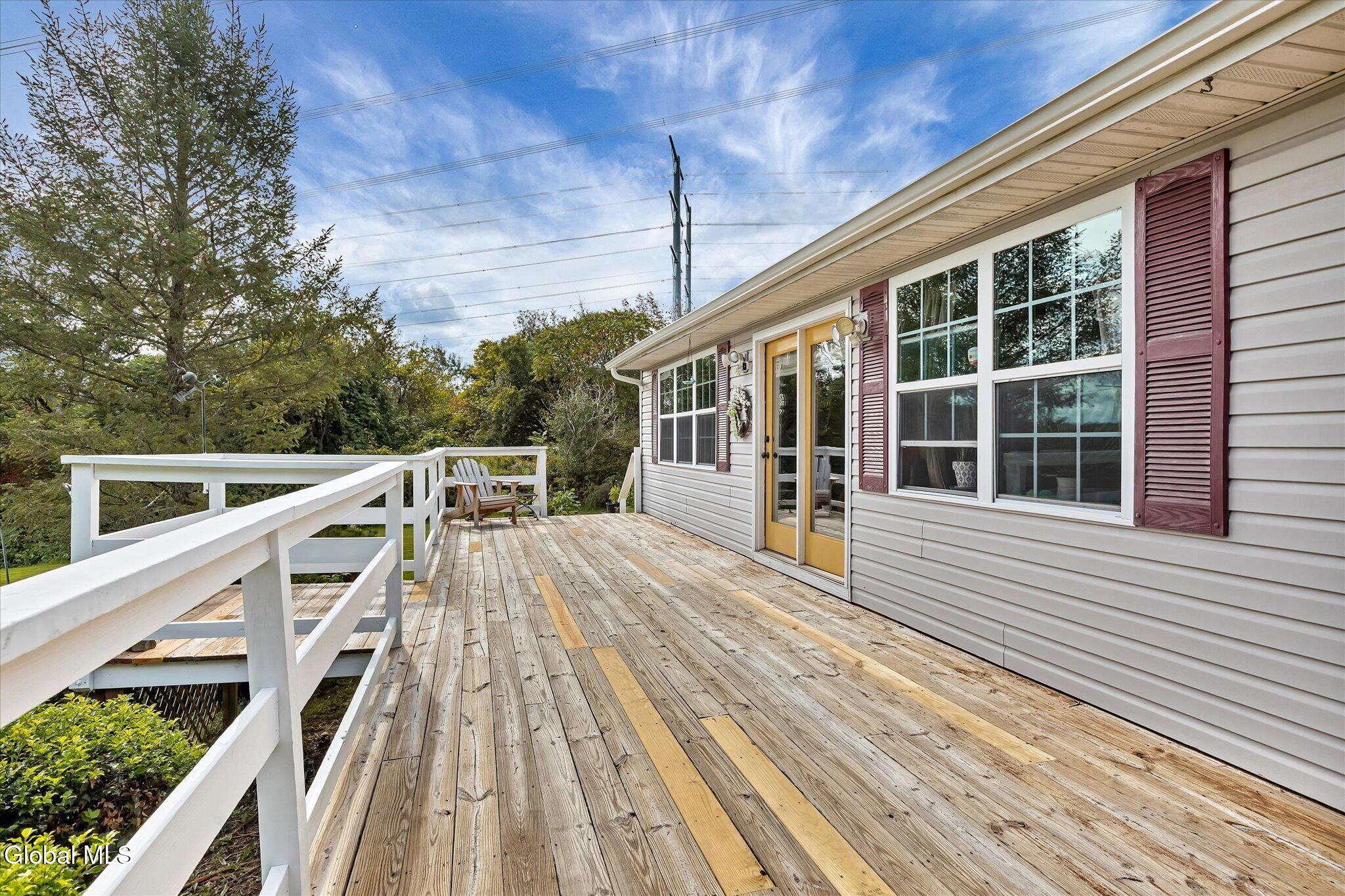 5490 Mariaville Road