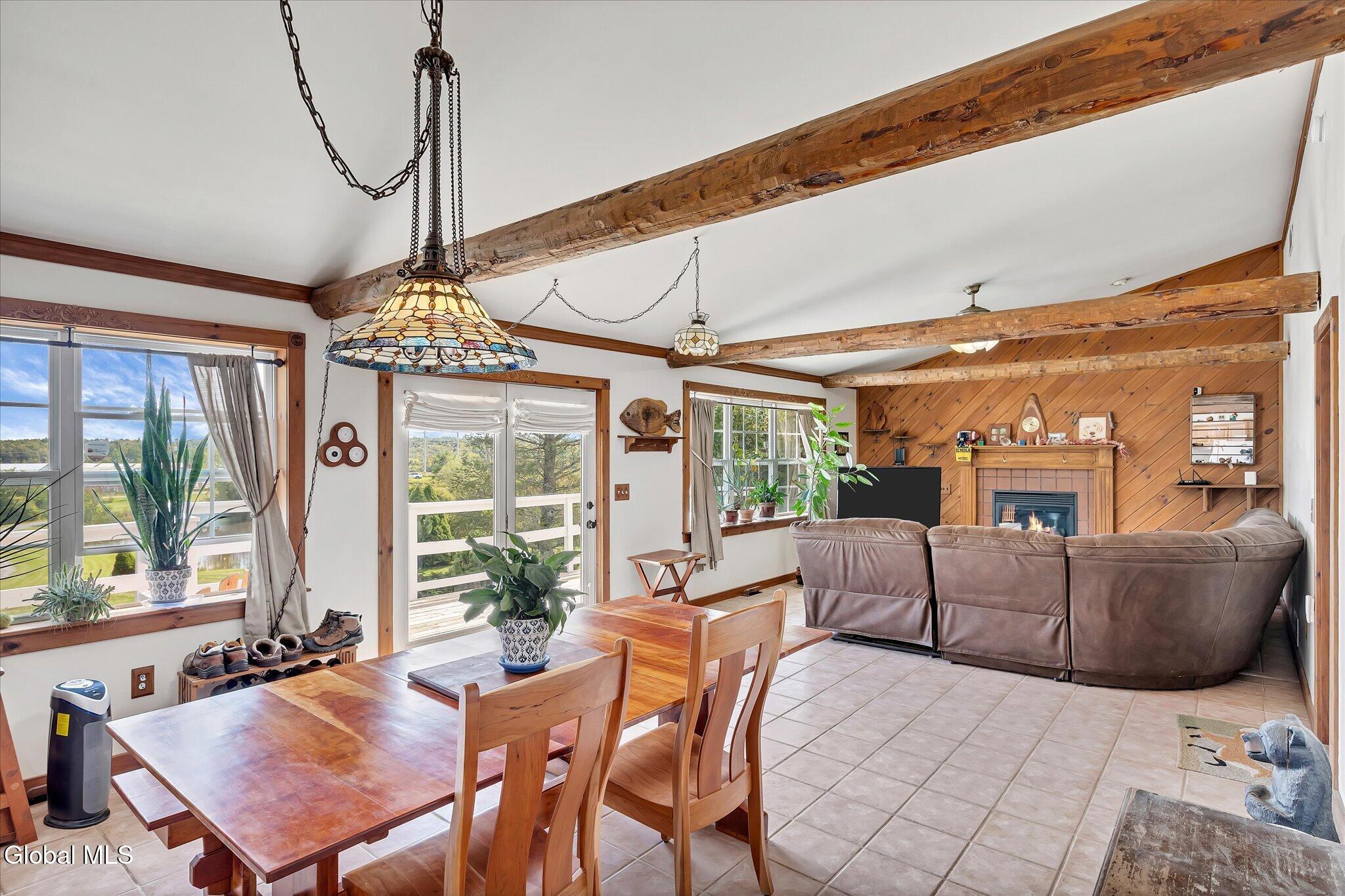 5490 Mariaville Road