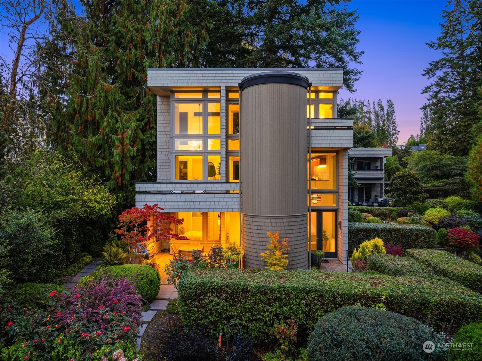 165 Lovell Avenue SW