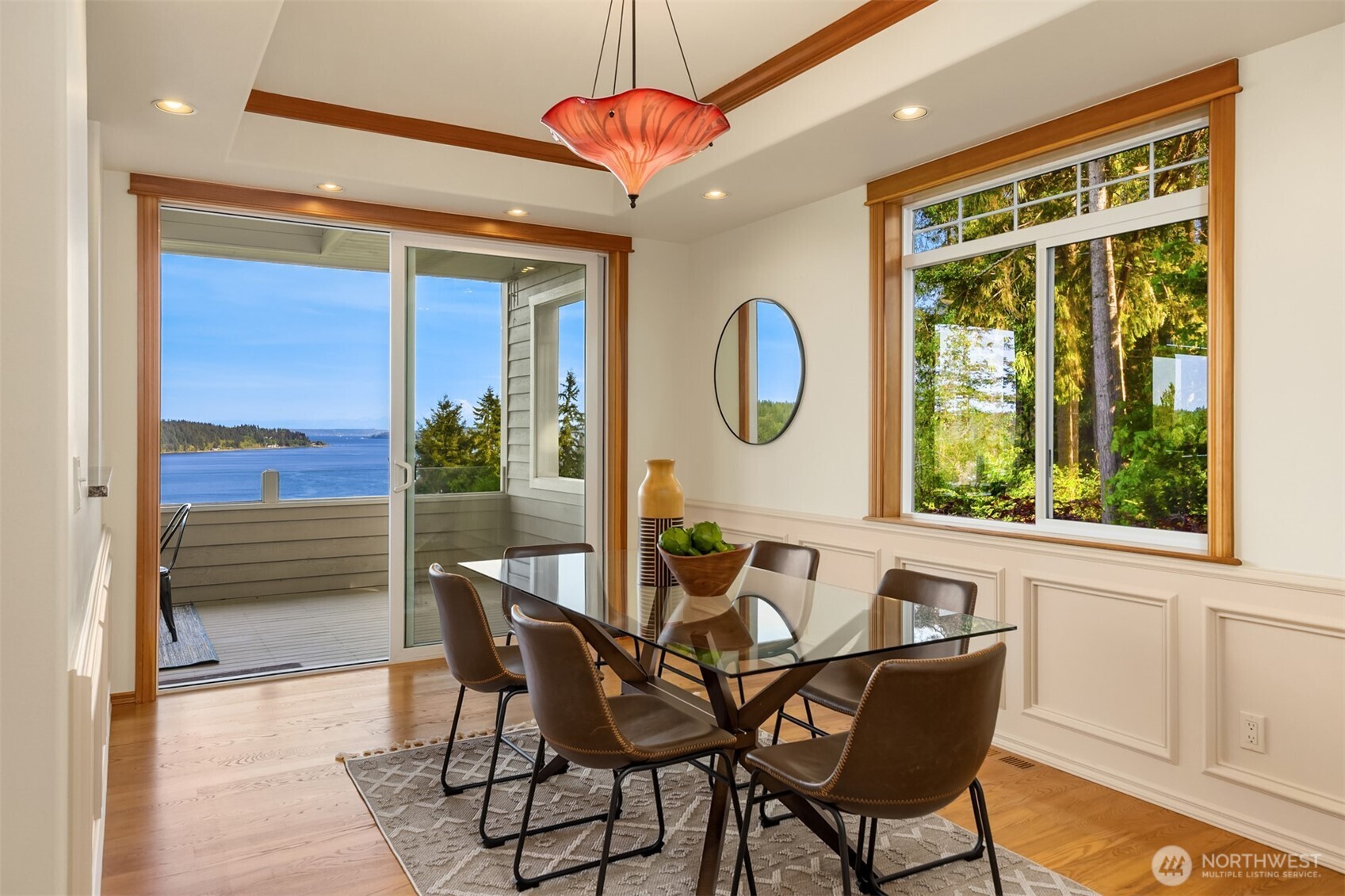 6715 NE Dapple Court