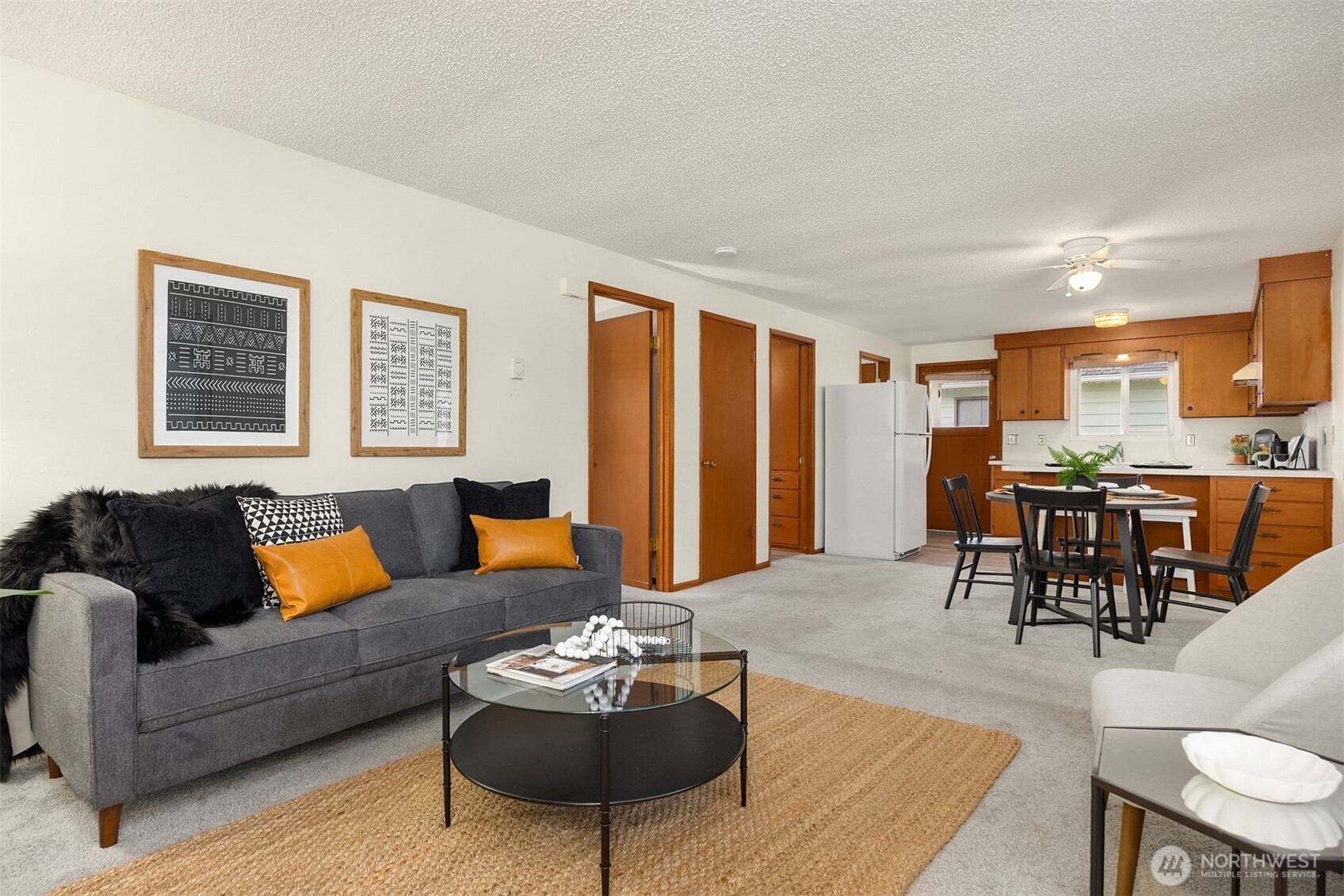 649 NE Sommerseth Street