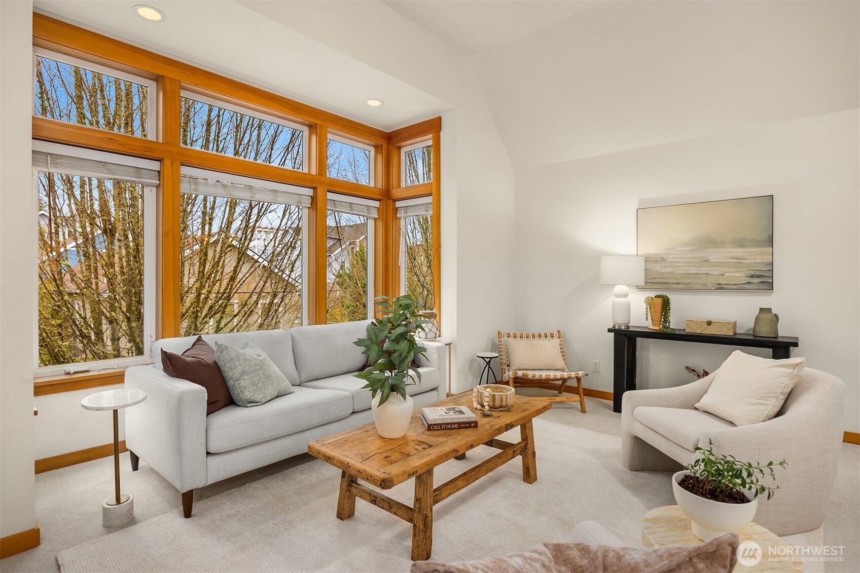 325 Winslow Way W Unit: 201
