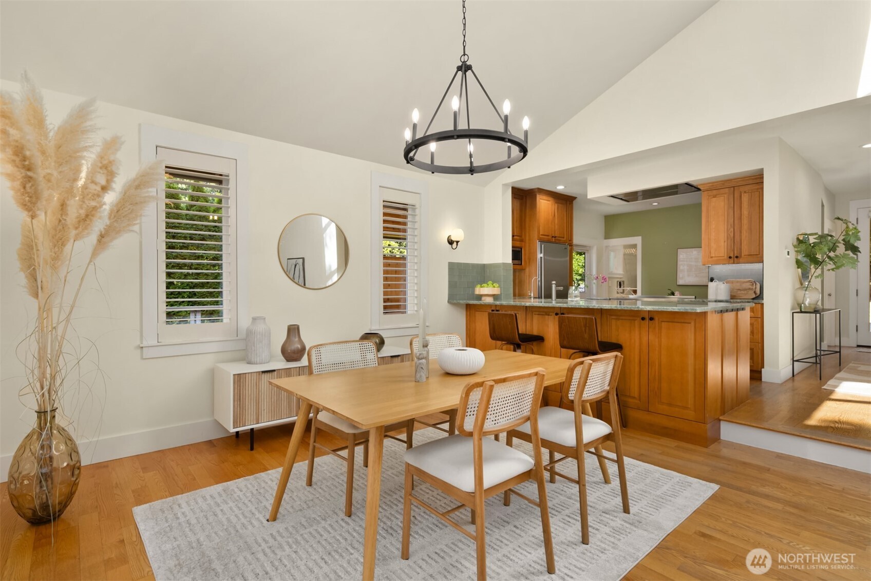6575 NE Honeysuckle Lane