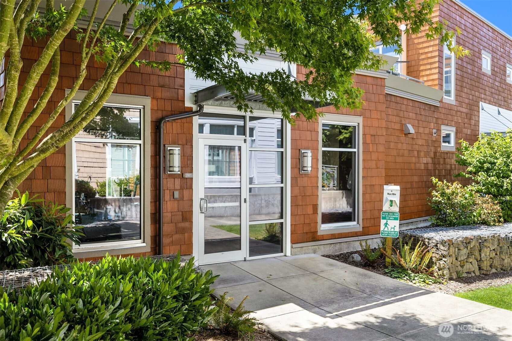 190 Harbor Square Loop NE Unit: C 331
