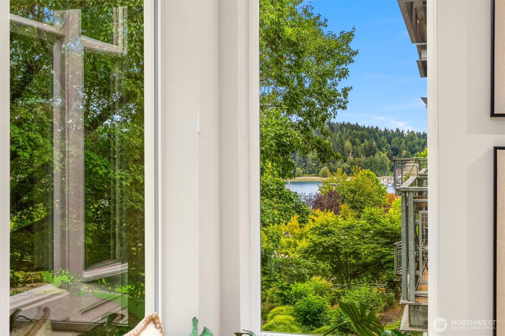 190 Harbor Square Loop NE Unit: C 331