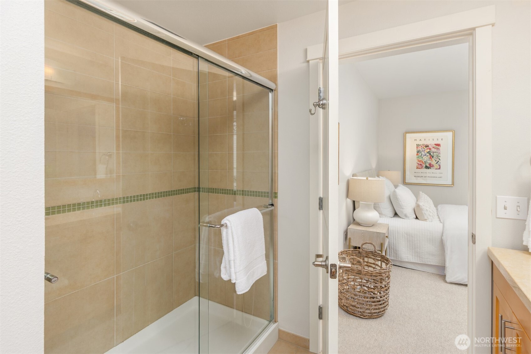 190 Harbor Square Loop NE Unit: C 331