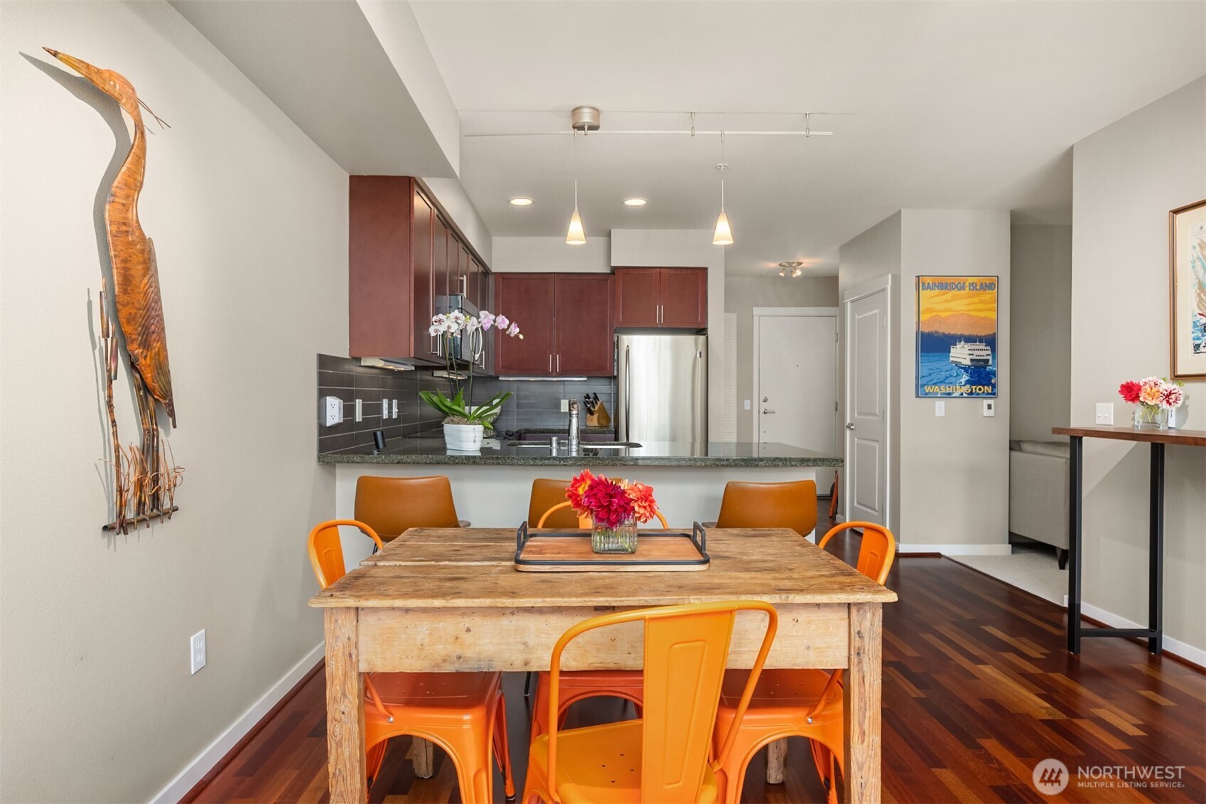 125 Ferncliff Avenue NE Unit: E242