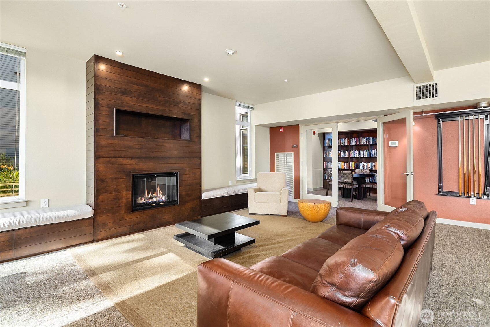 125 Ferncliff Avenue NE Unit: E242