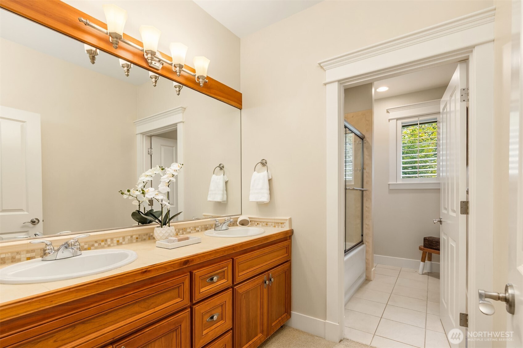 13102 Trail Heights Court NE