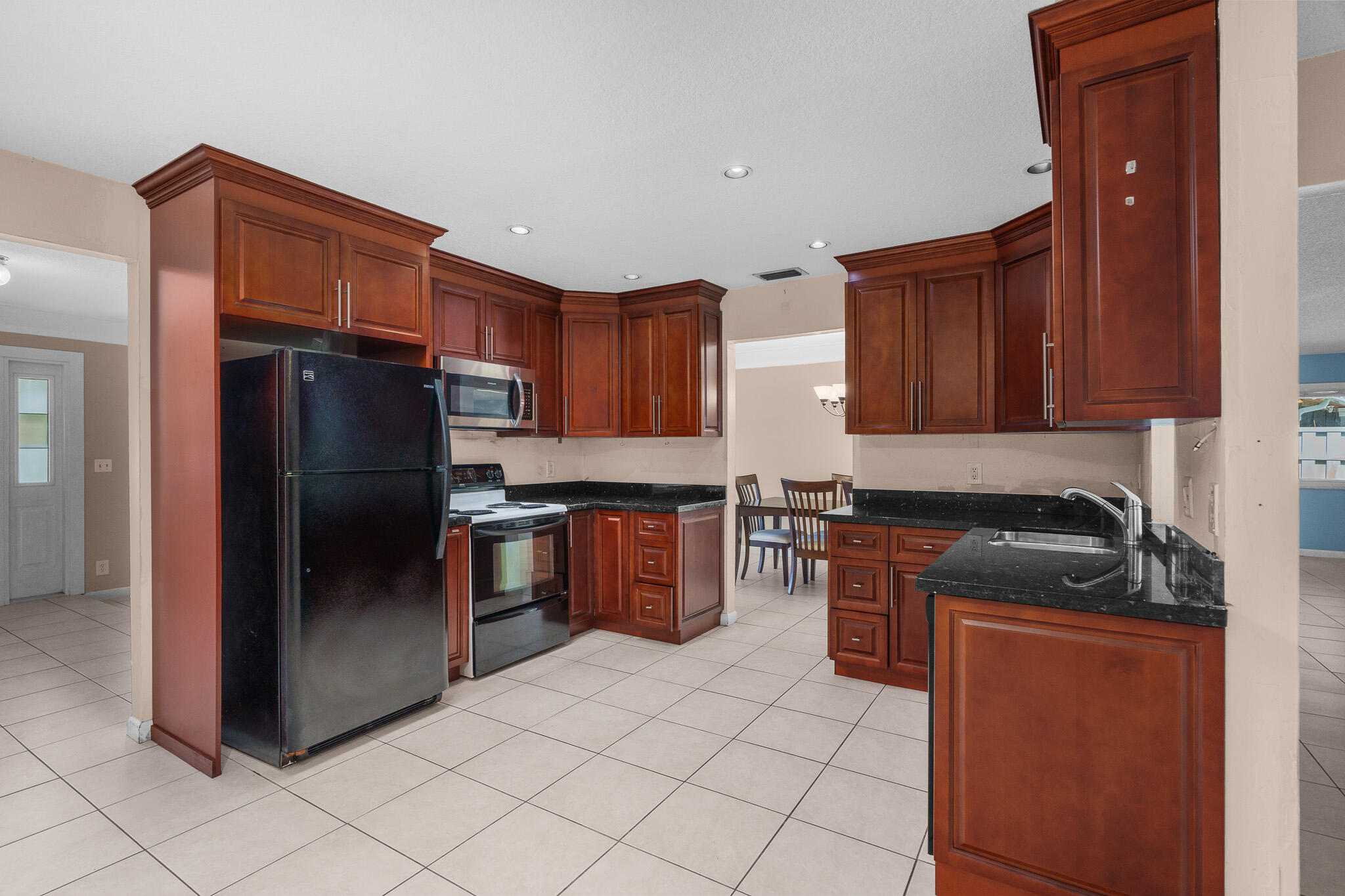 11271 NW 35th Street