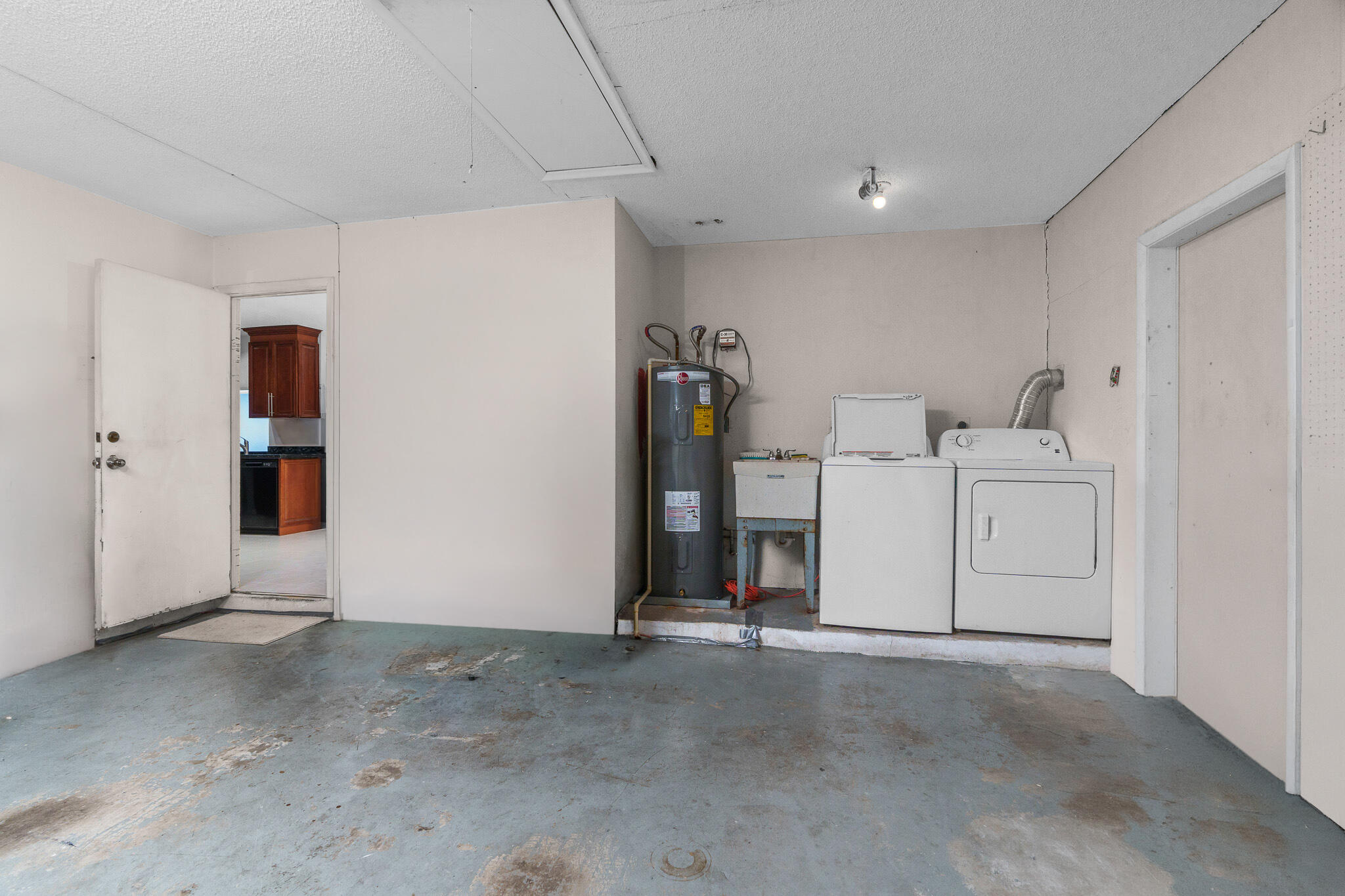 11271 NW 35th Street
