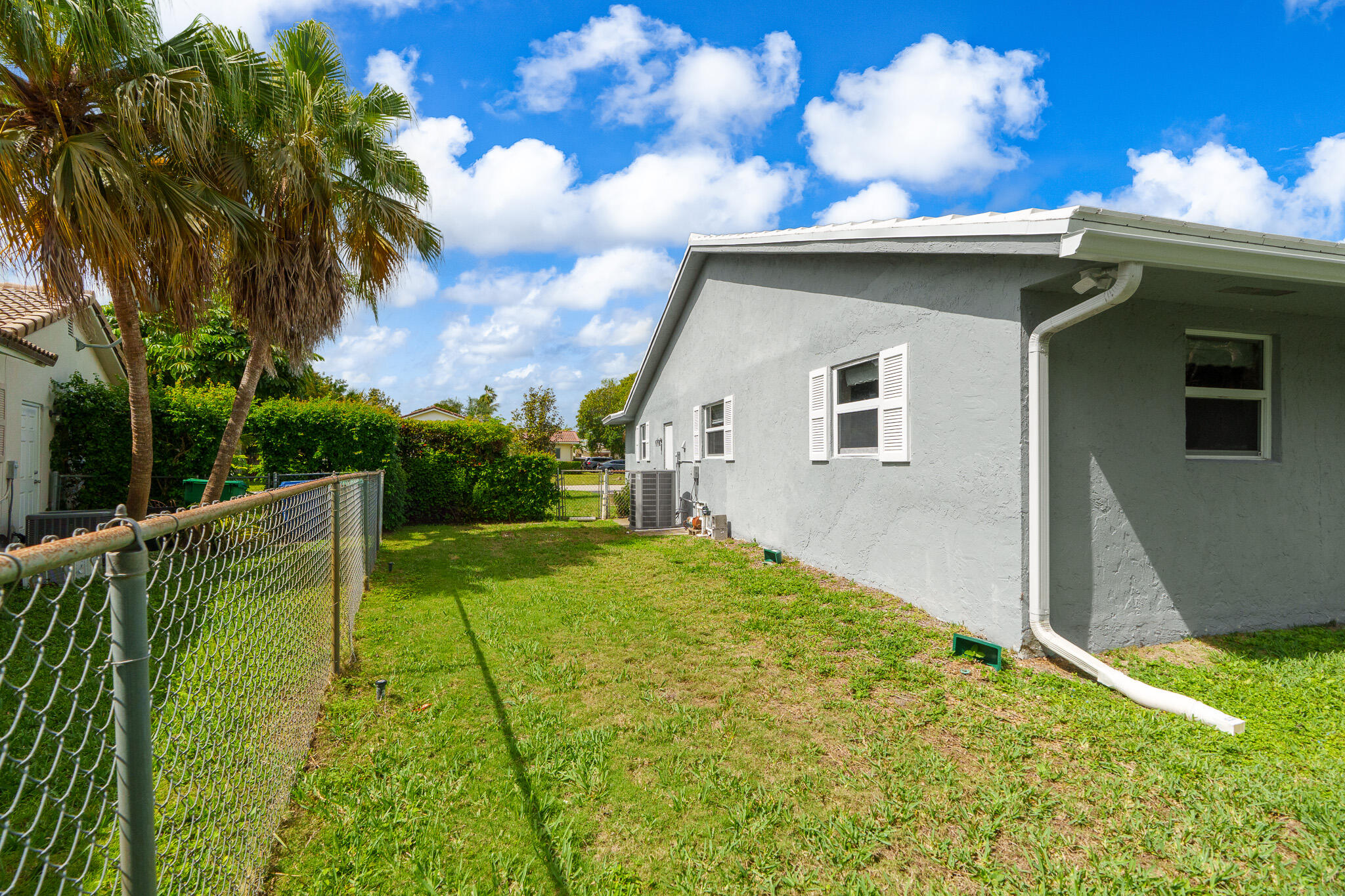 11271 NW 35th Street