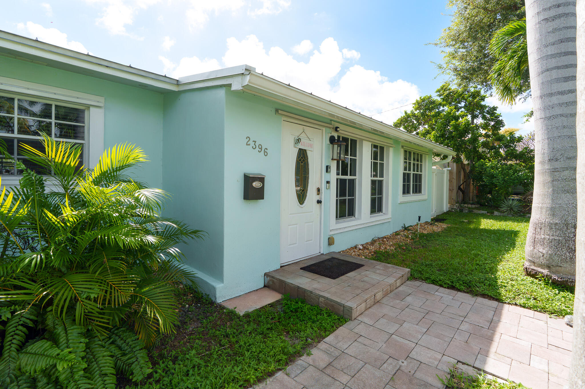 2396 SE 6TH Street