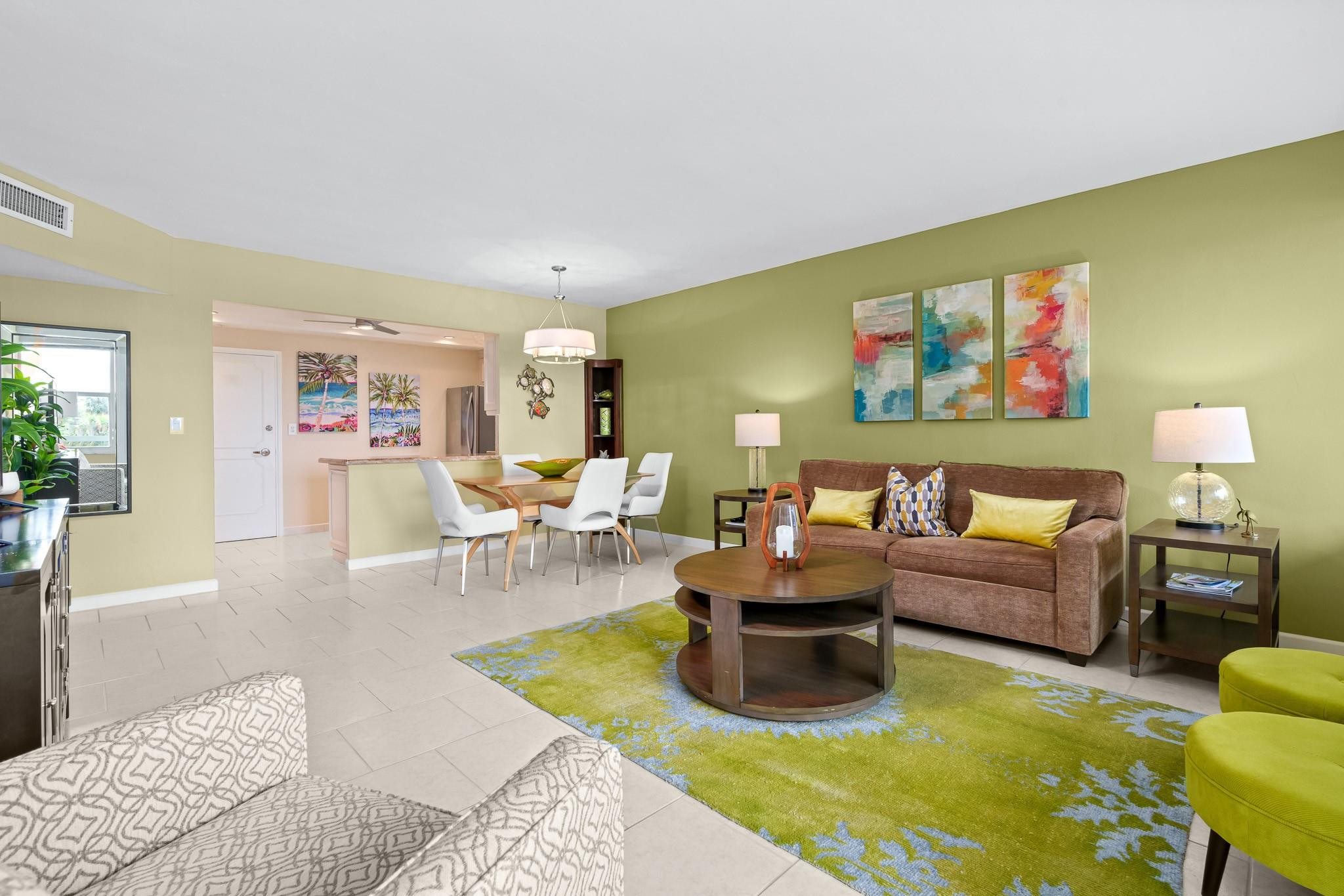 3200 NE 36th St 317
