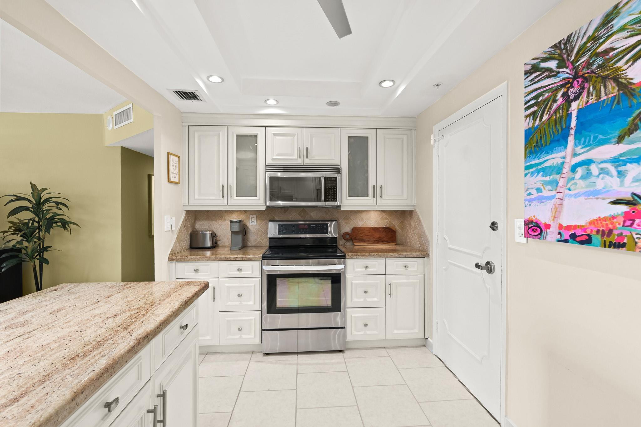 3200 NE 36th St 317