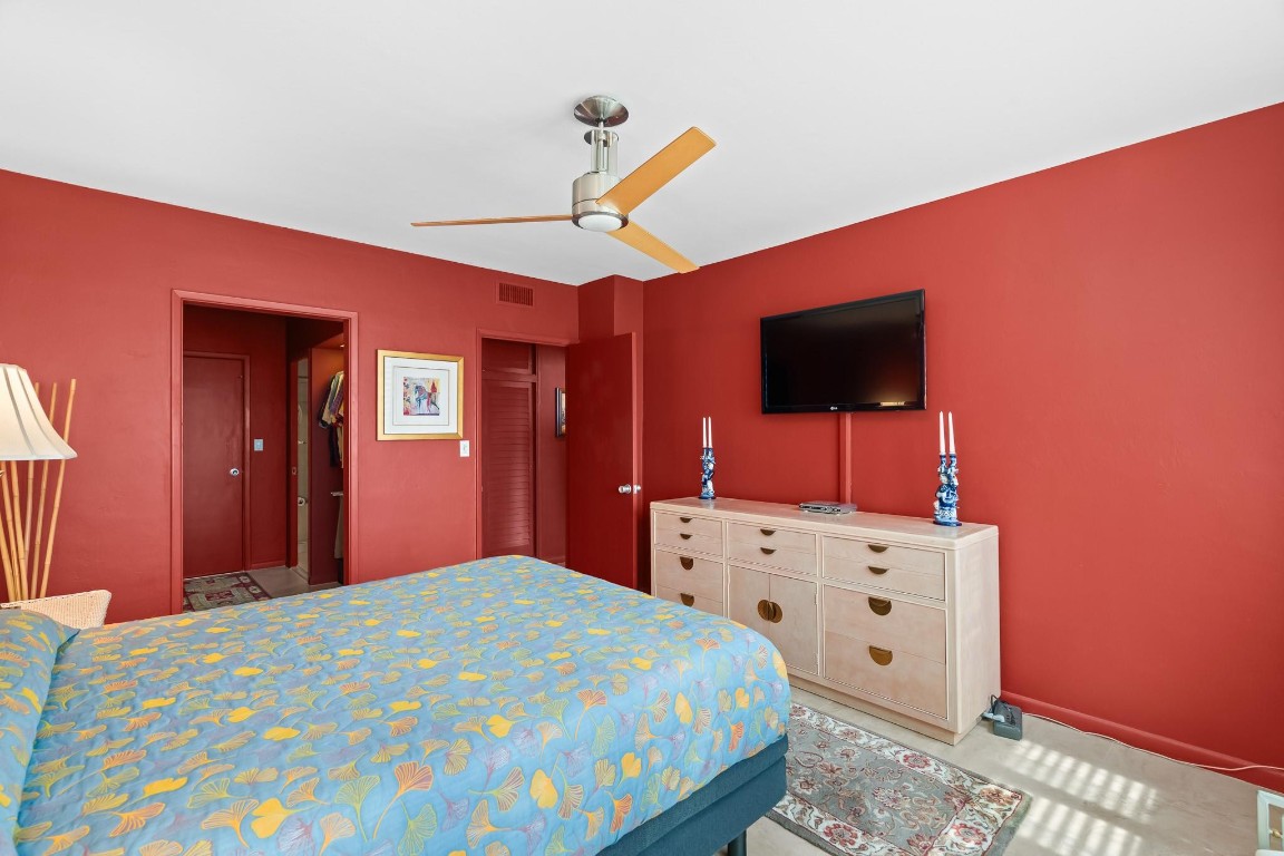 3233 NE 34th St 1609