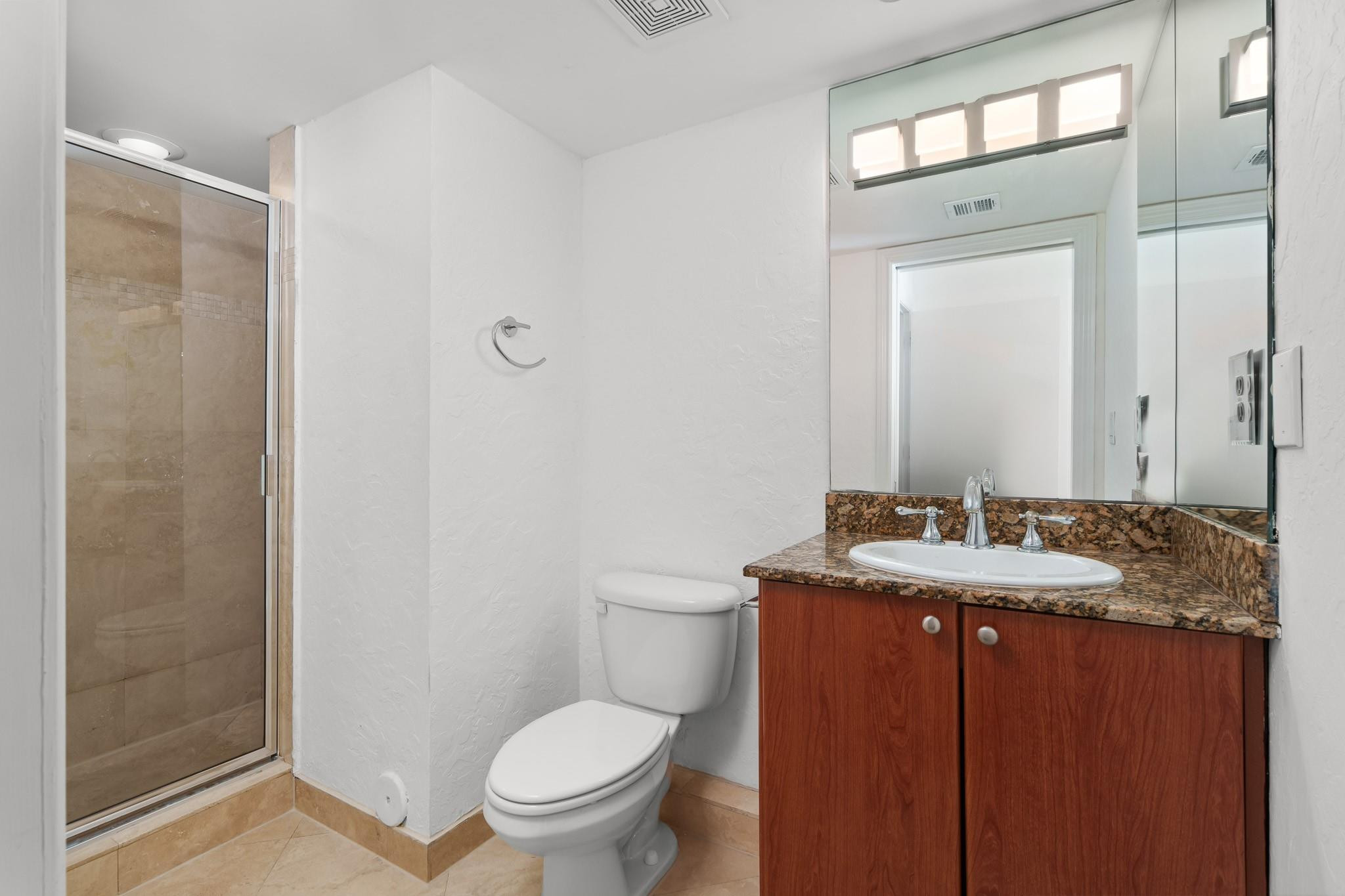 920 NE 16th Ter 1