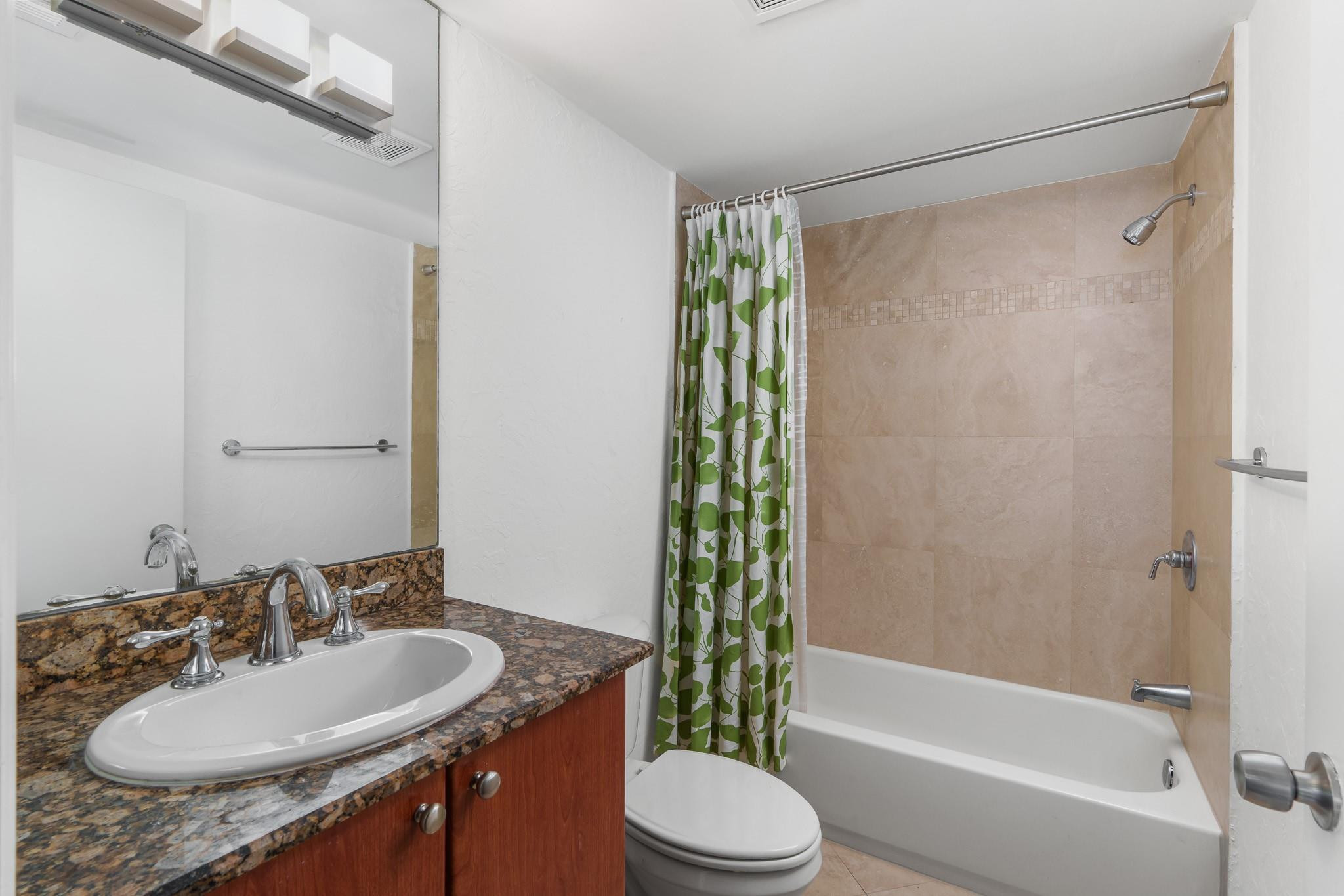 920 NE 16th Ter 1
