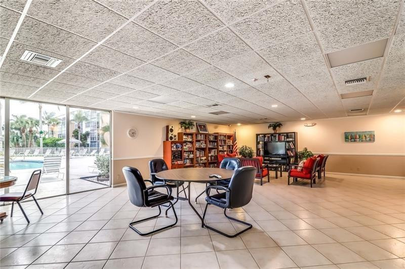 3040 NE 16th Ave 409