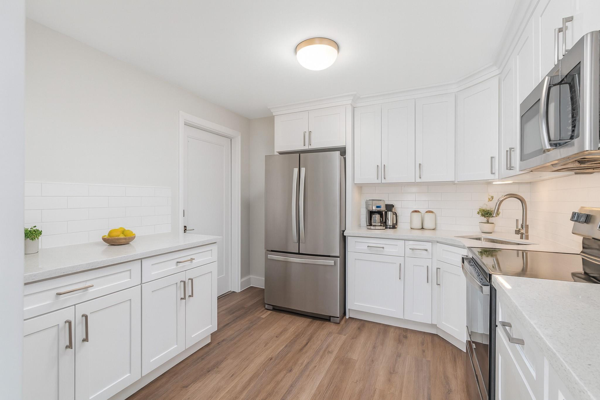3233 NE 34th St 508