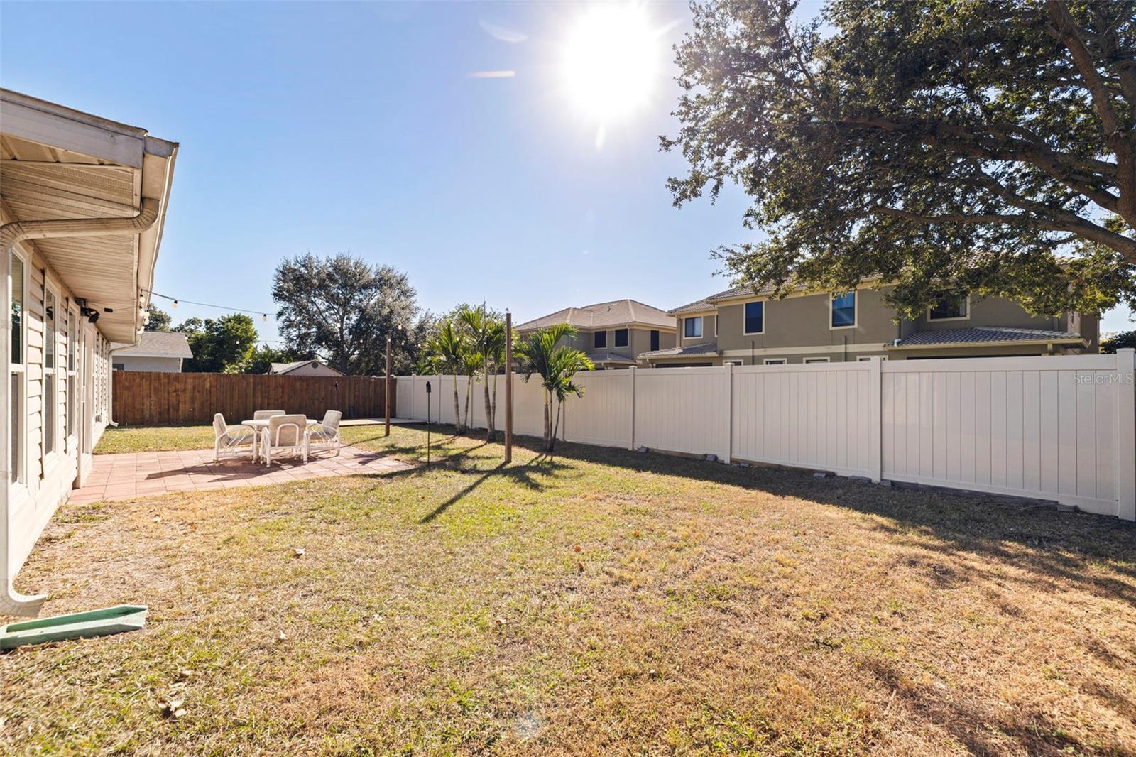 8210 FLAME VINE AVE