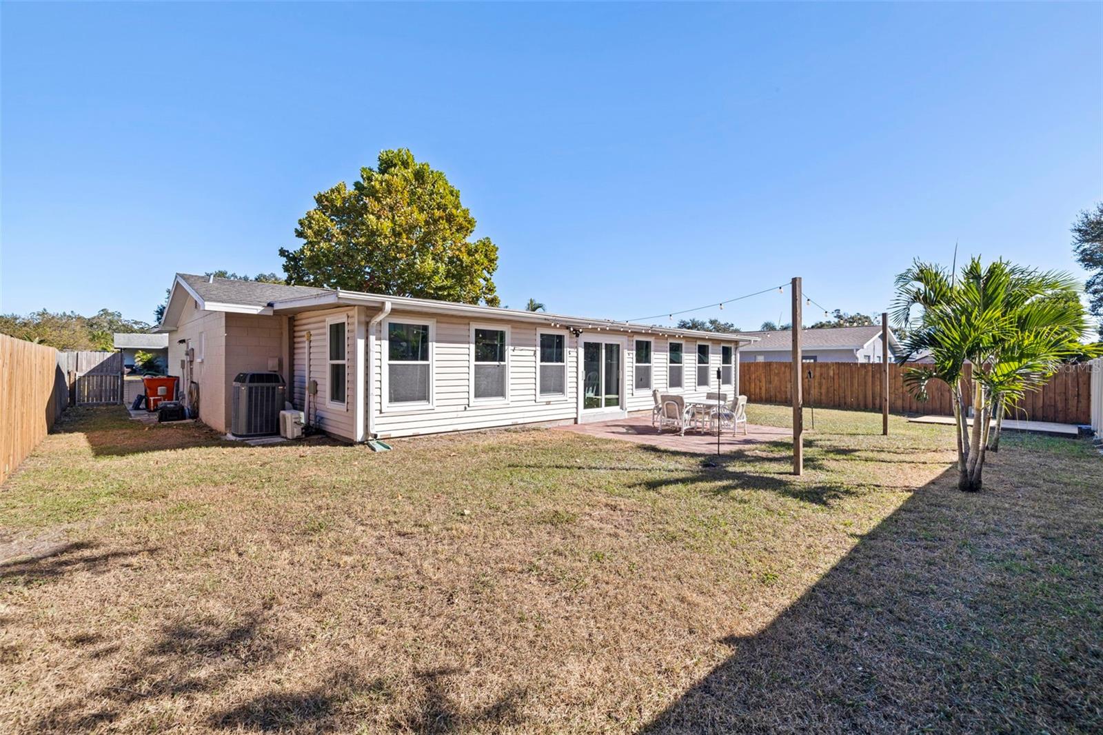 8210 FLAME VINE AVE