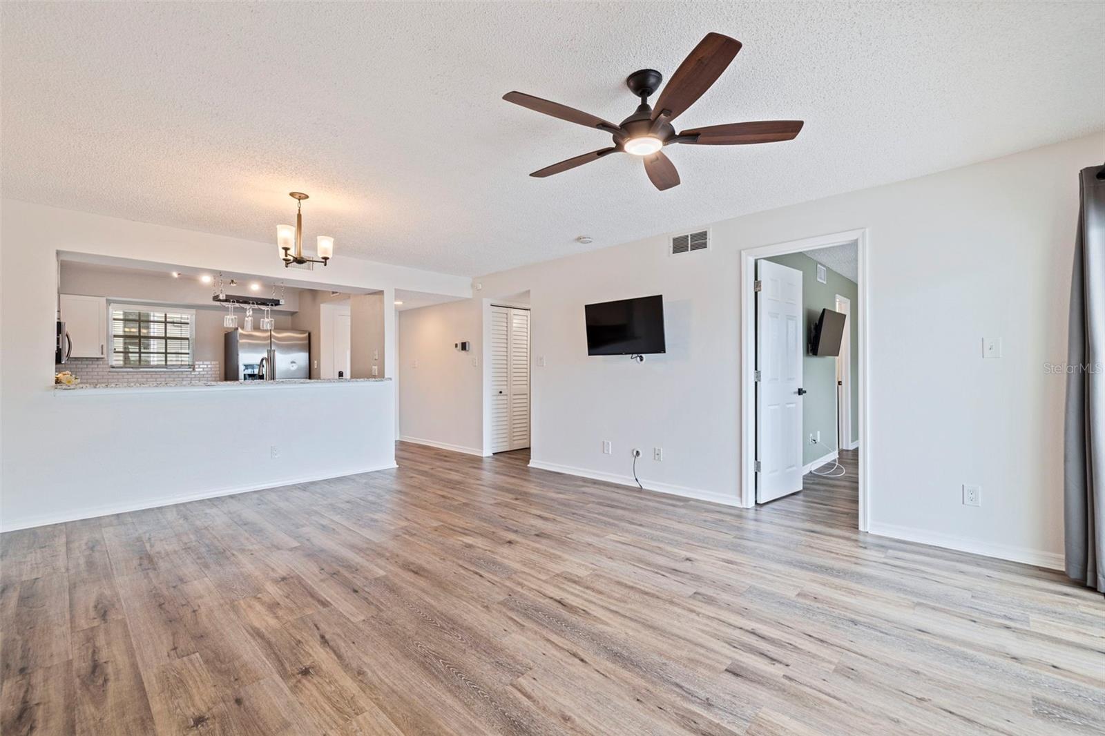 6826 STONES THROW CIR N #11201