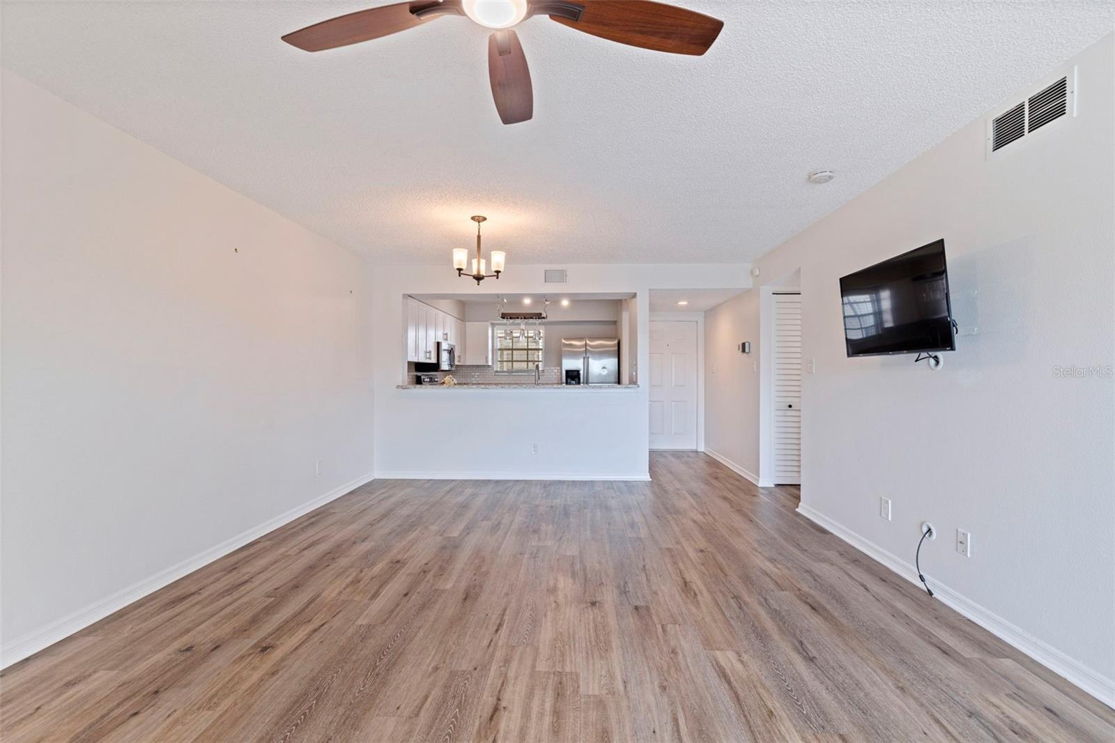 6826 STONES THROW CIR N #11201