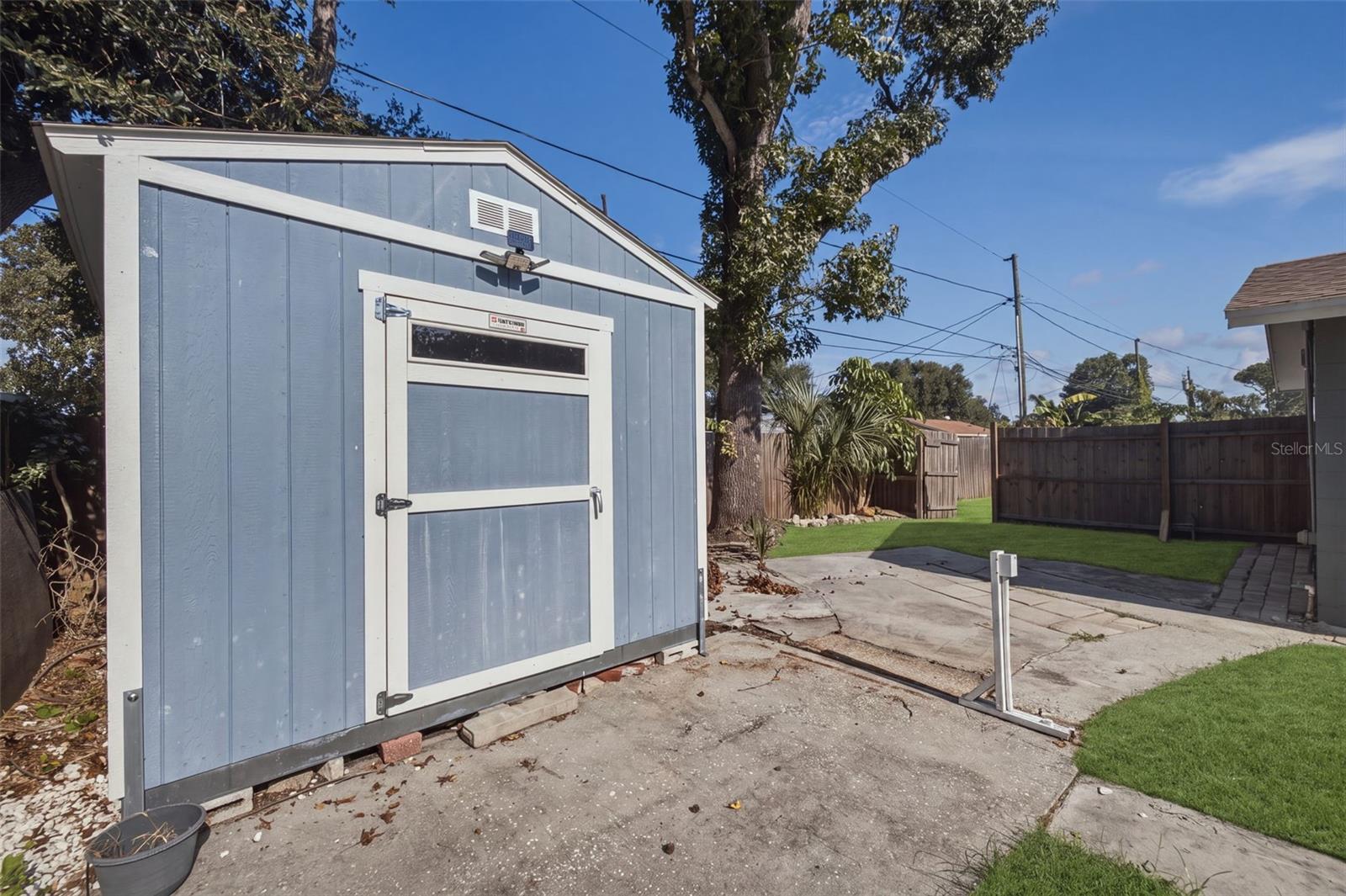 8536 QUAIL RD