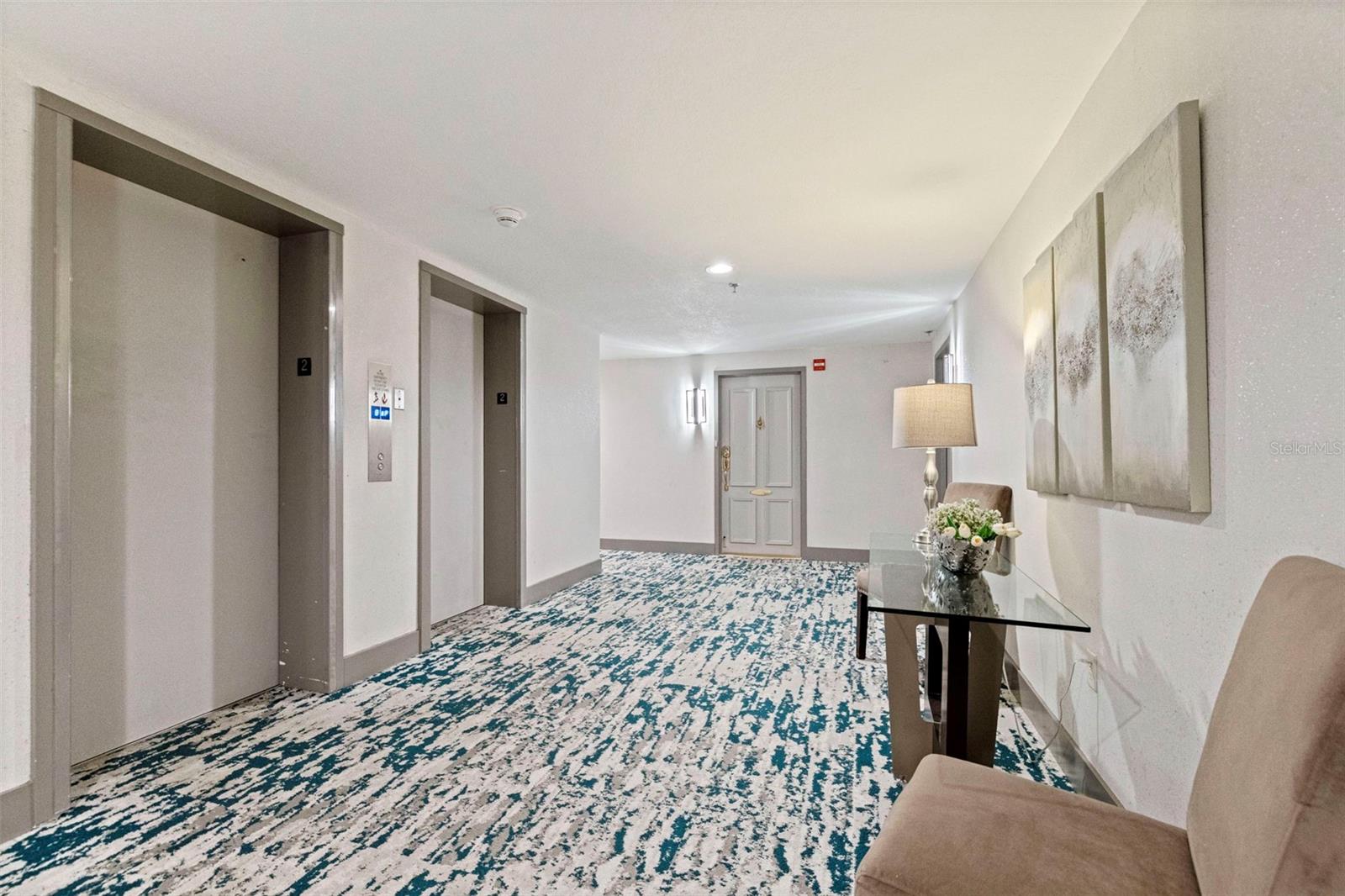 7600 BAYSHORE DR #208
